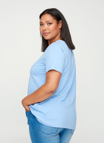 Basic T-Shirt , Forever Blue, Model image number 1