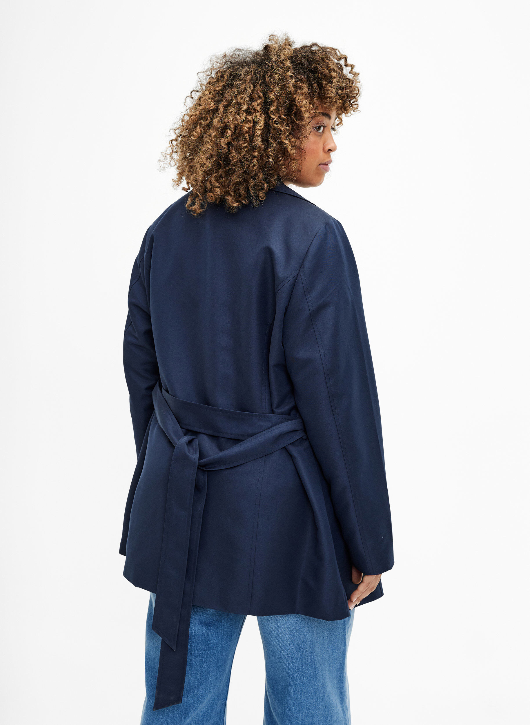 ZizziKurzer Trenchcoat mit G&uuml;rtel, Blau, Model image number 2