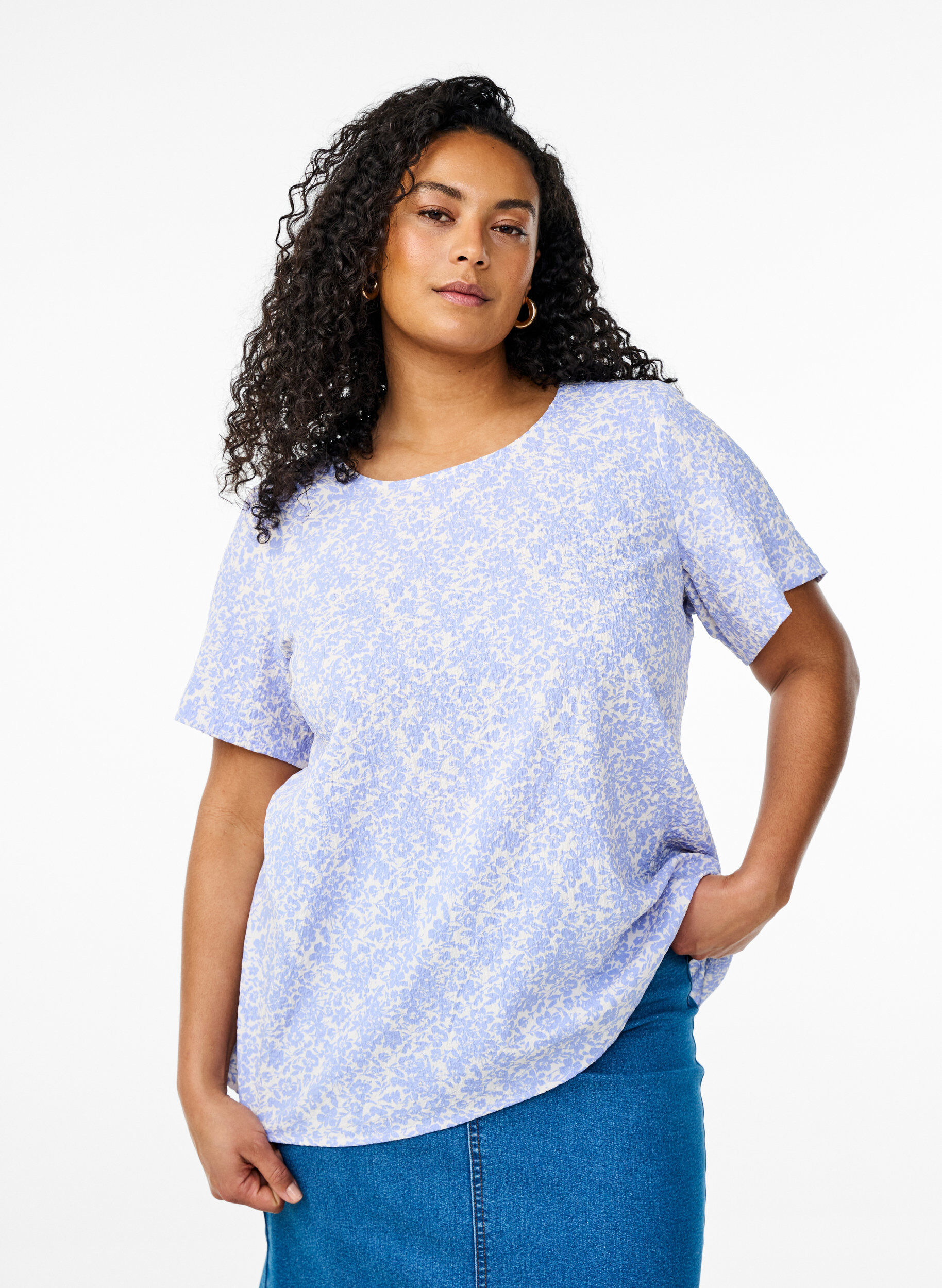 ZizziBluse mit Struktur und kurzen &Auml;rmeln, Blau, Model image number 0