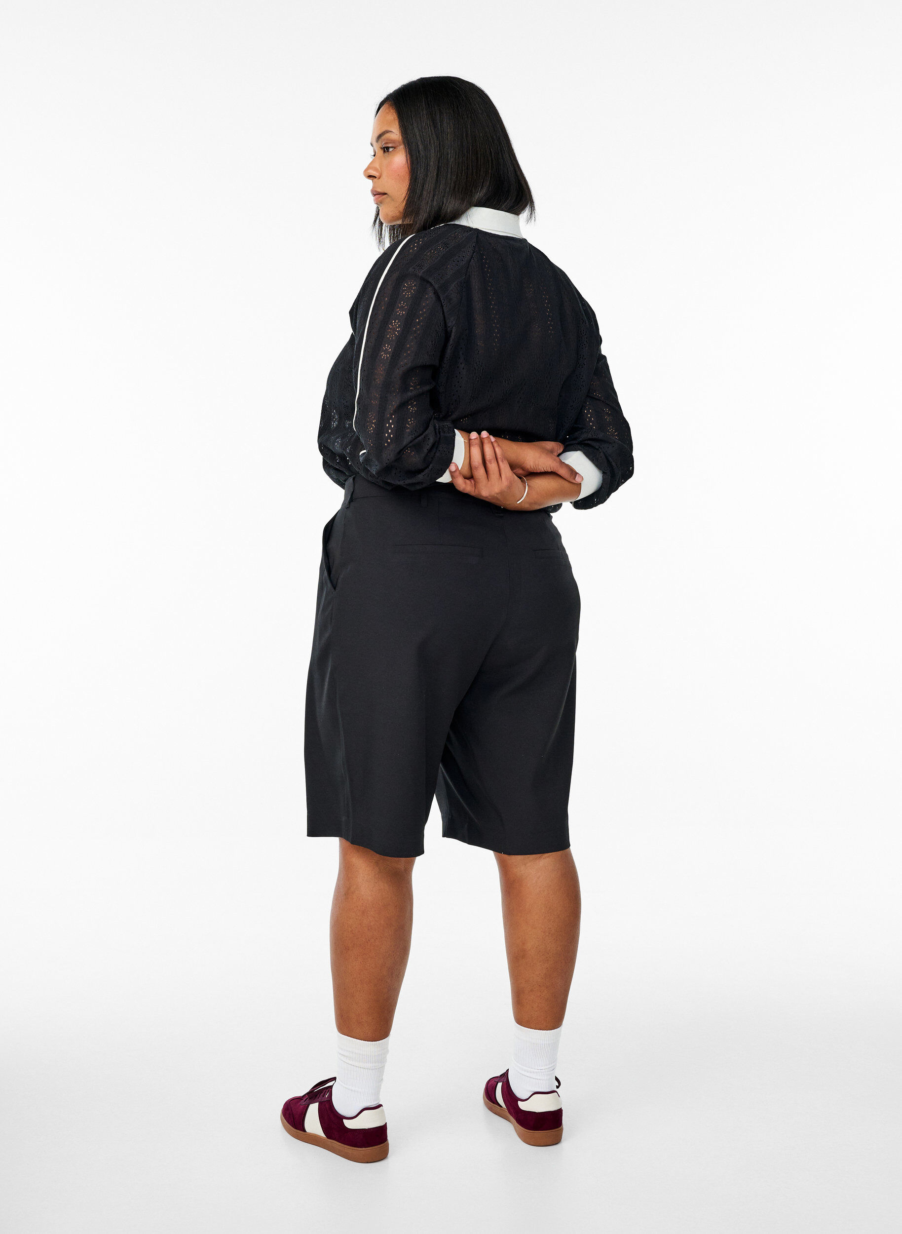 ZizziBermuda-Shorts mit hoher Taille, Schwarz, Model image number 2