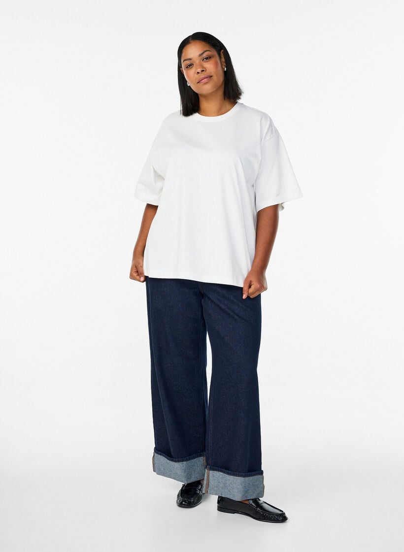 Oversize-T-Shirt mit halben Ärmeln, Weiß, Model image number 1