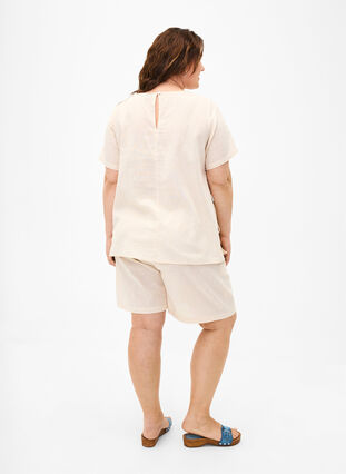 Kurzärmlige Bluse aus Baumwoll-Mix mit Leinen und Spitzendetail, Sandshell, Model image number 1