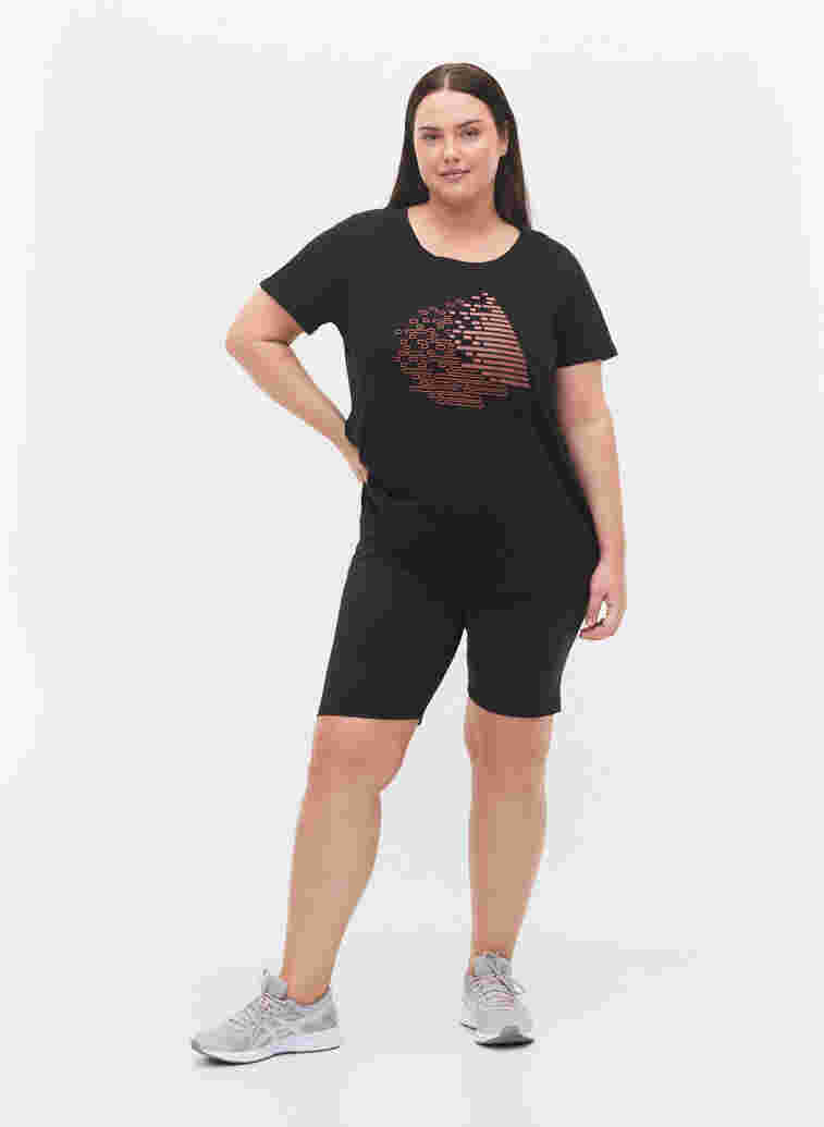Trainings-T-Shirt mit Print, Black w. Copper Foil, Model image number 2