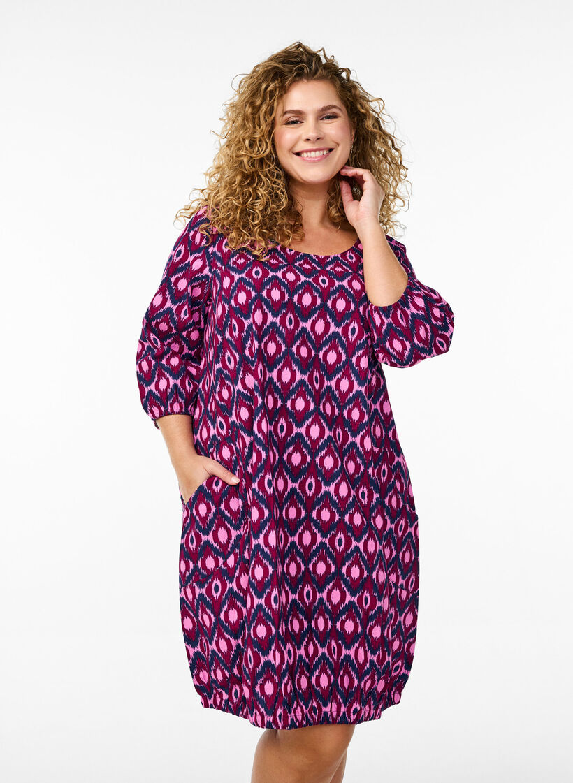Kurzes Kleid aus Baumwolle mit 3/4-Ärmeln und Taschen, Pink, Model image number 0