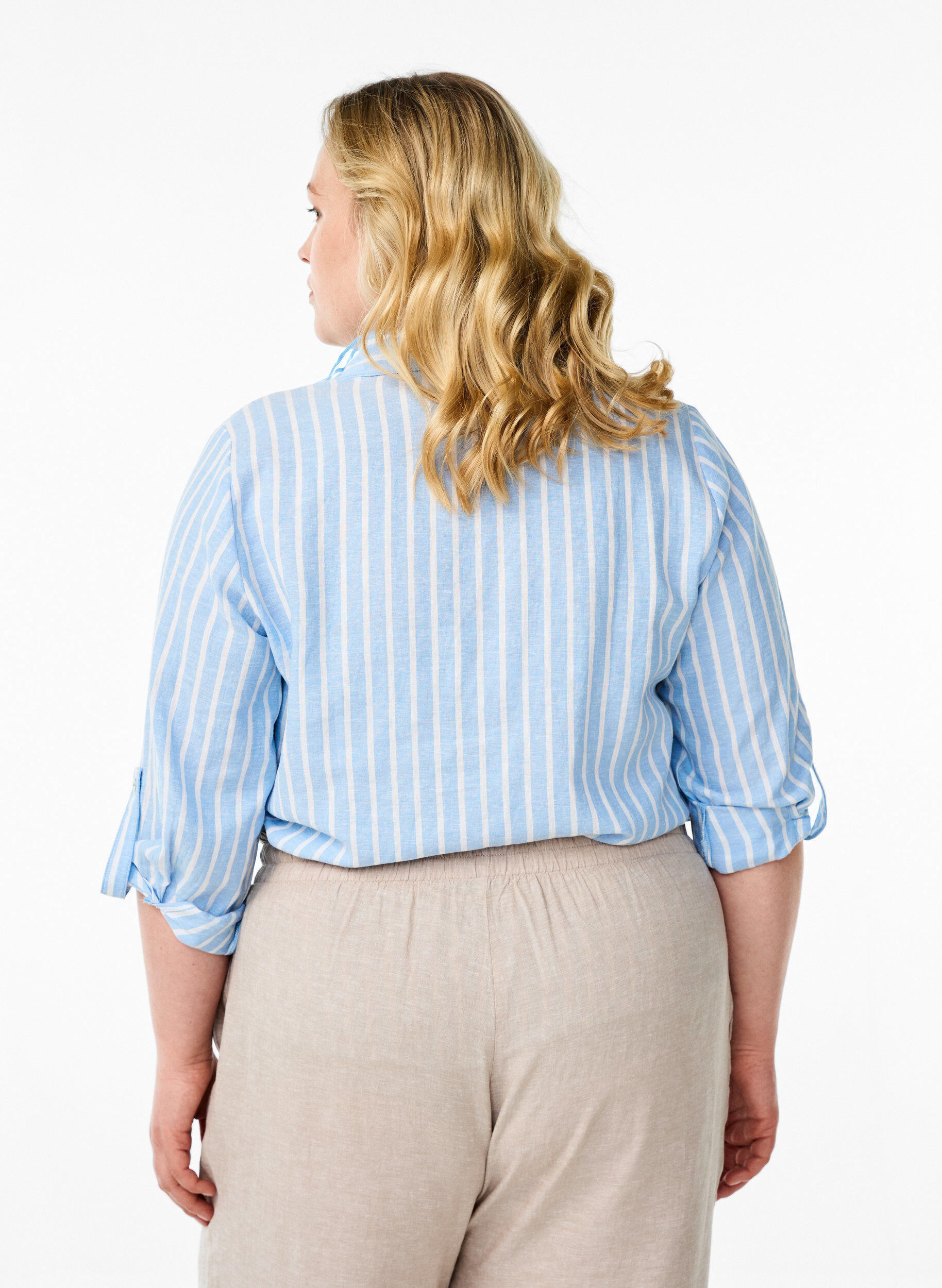 ZizziBluse aus Leinen und Viskose mit 3/4-&Auml;rmeln, Blau, Model image number 2