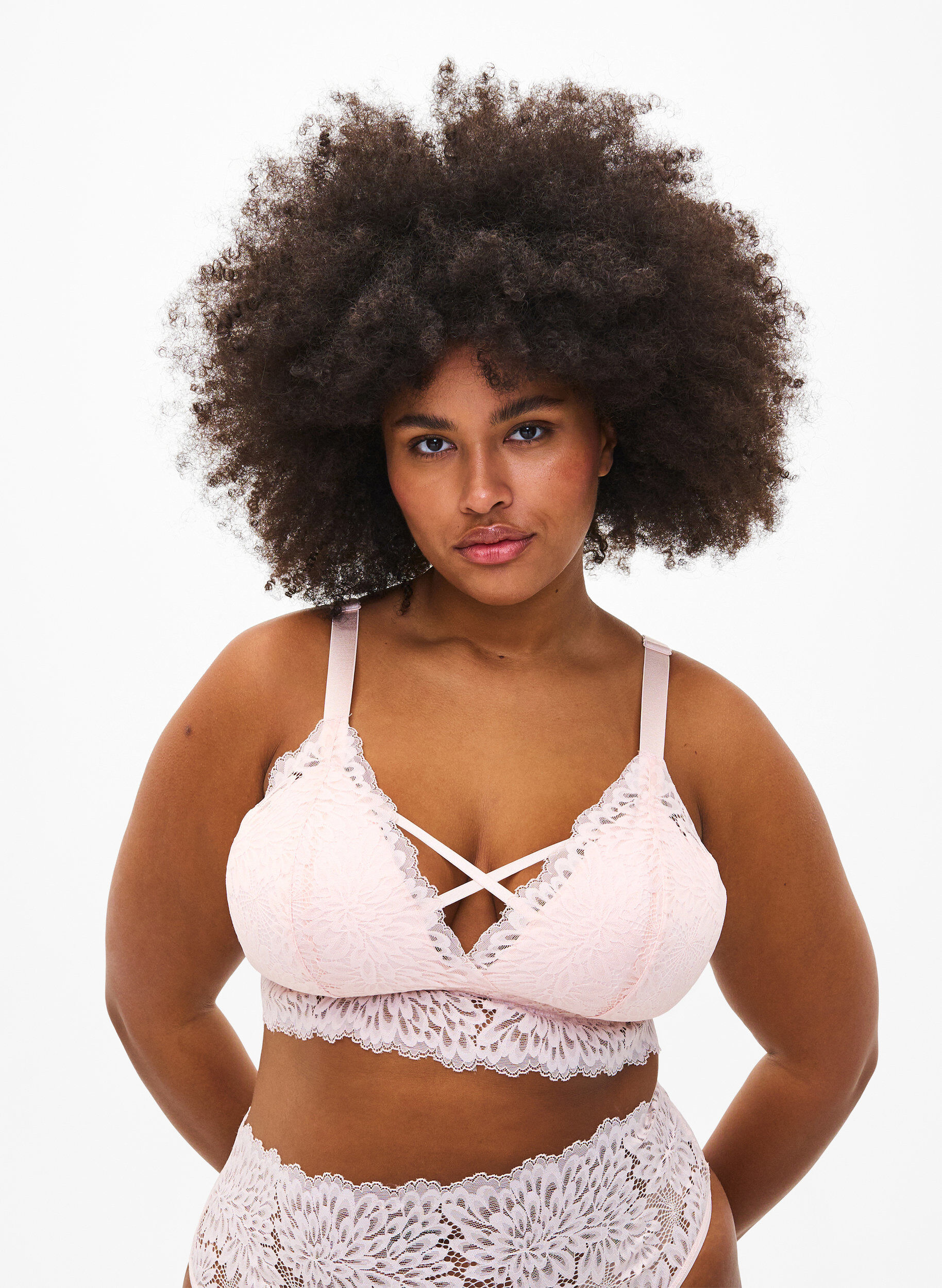 ZizziBralette mit String-Detail und weicher Polsterung, Peach Blush, Model image number 0