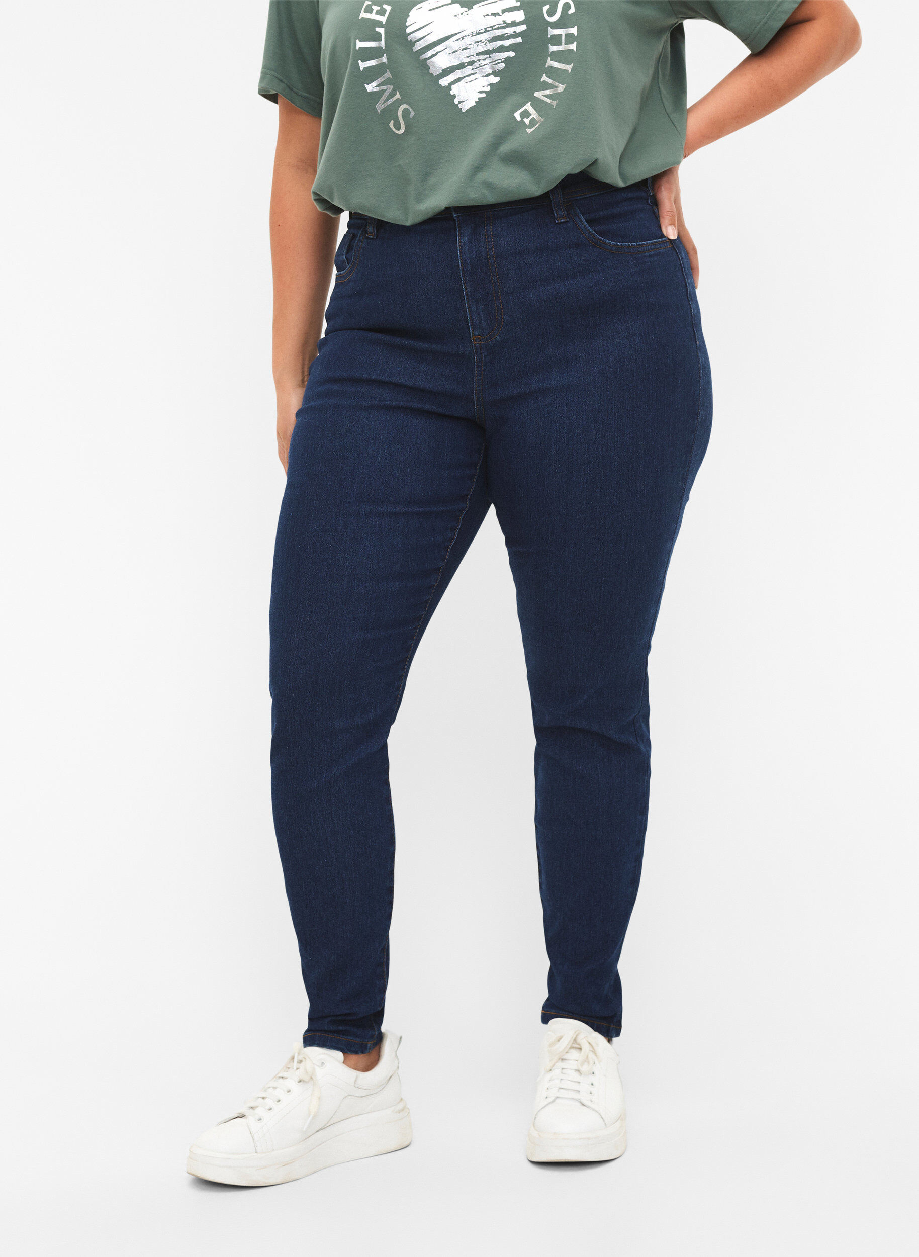 ZizziJeans mit Super Slim Fit, Blau, Model image number 2