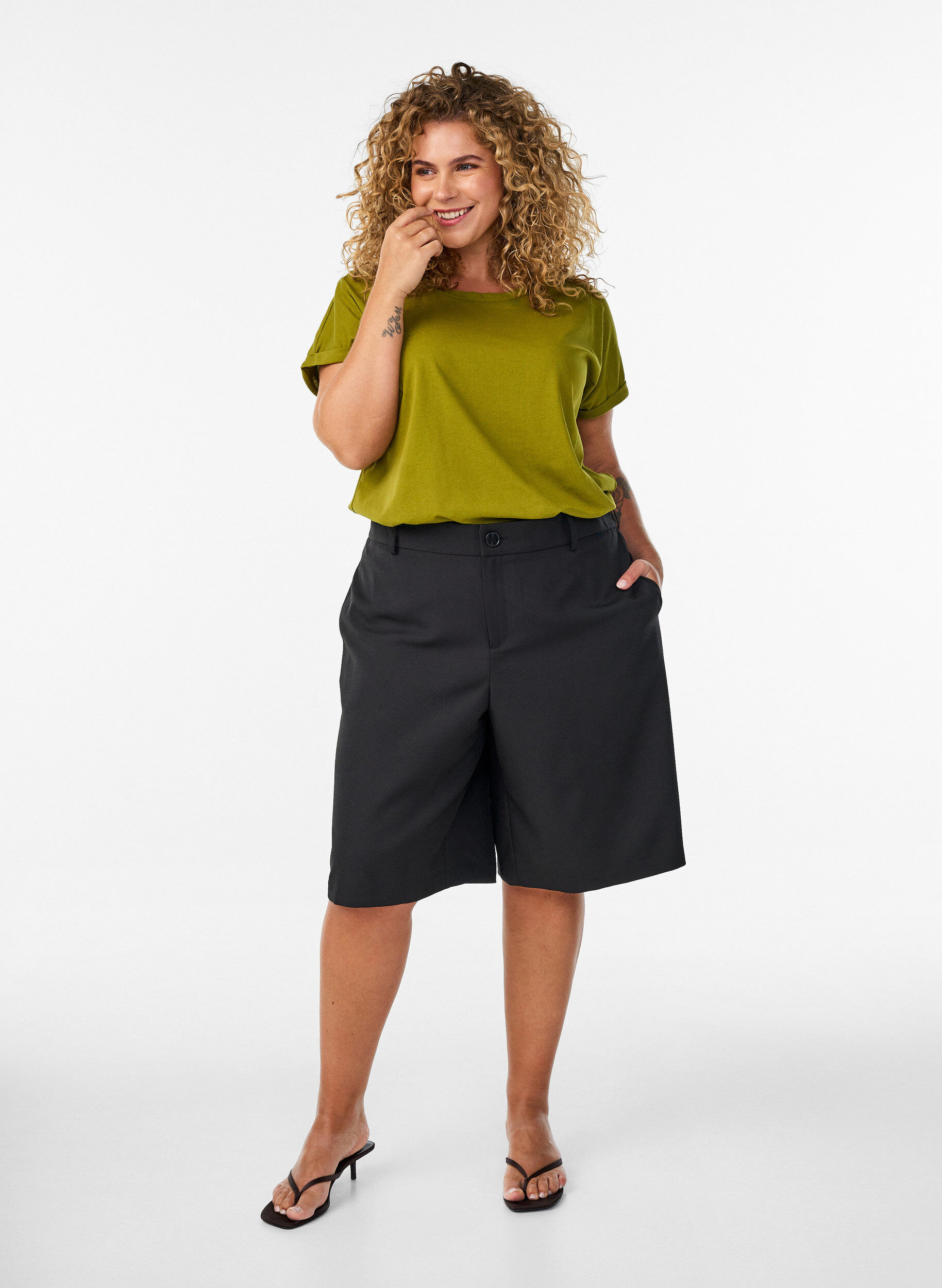 ZizziKurz&auml;rmeliges T-Shirt aus einer Baumwollmischung, Gr&uuml;n, Model image number 1