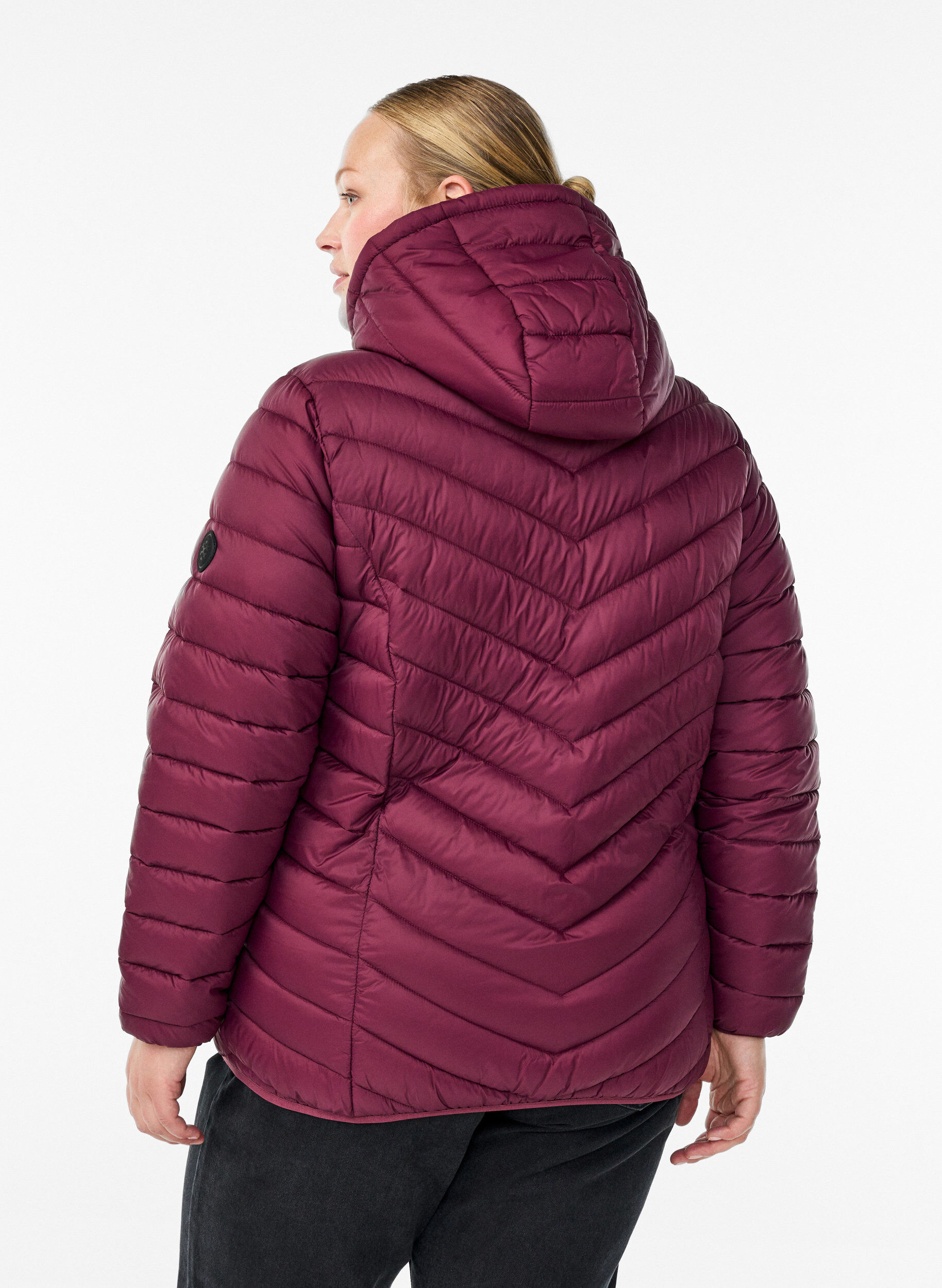 ZizziLeichte Steppjacke mit Kapuze, Dunkles Bordeaux, Model image number 2