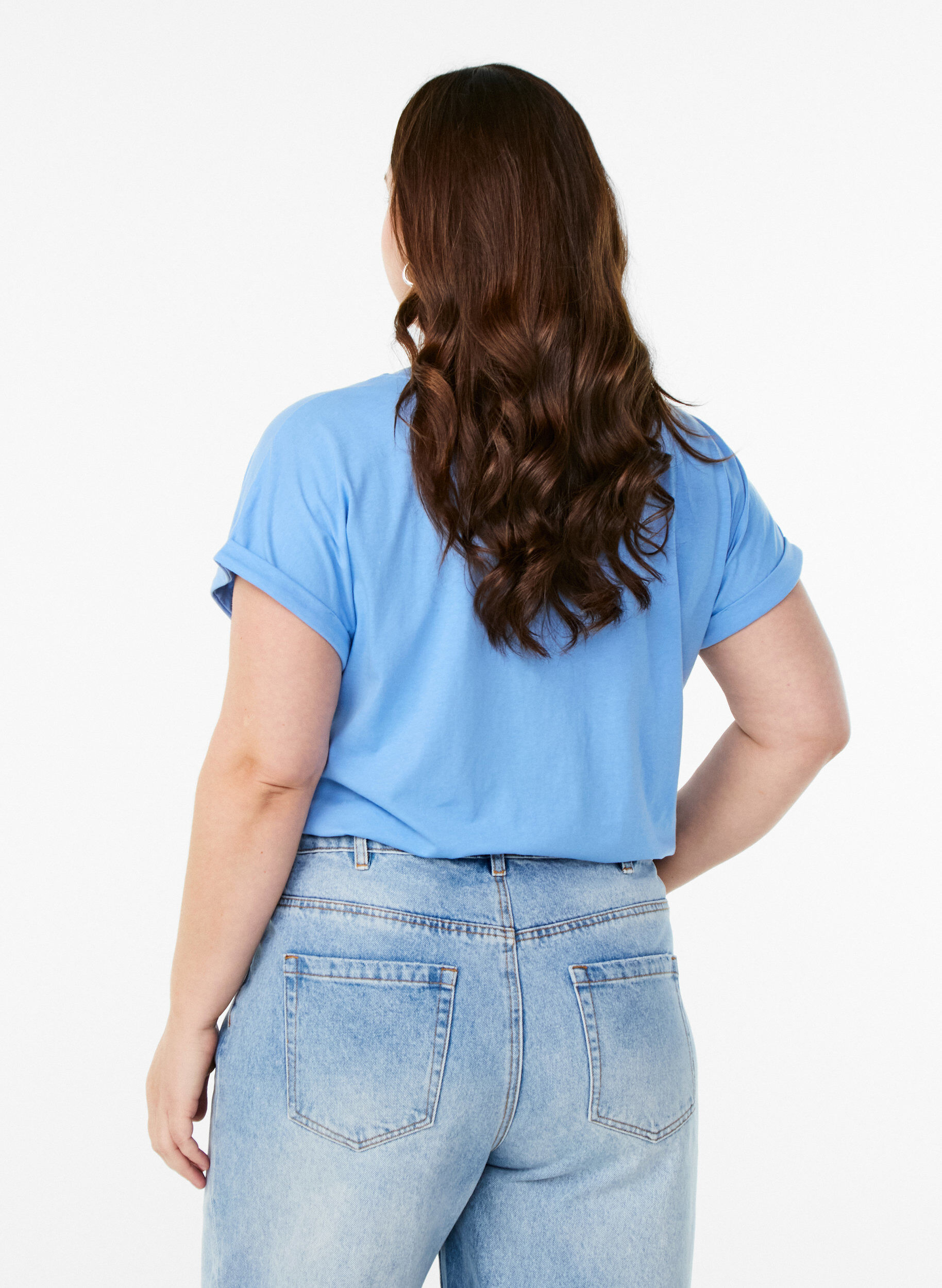 ZizziKurz&auml;rmliges T-Shirt aus einer Baumwollmischung, Blau, Model image number 2