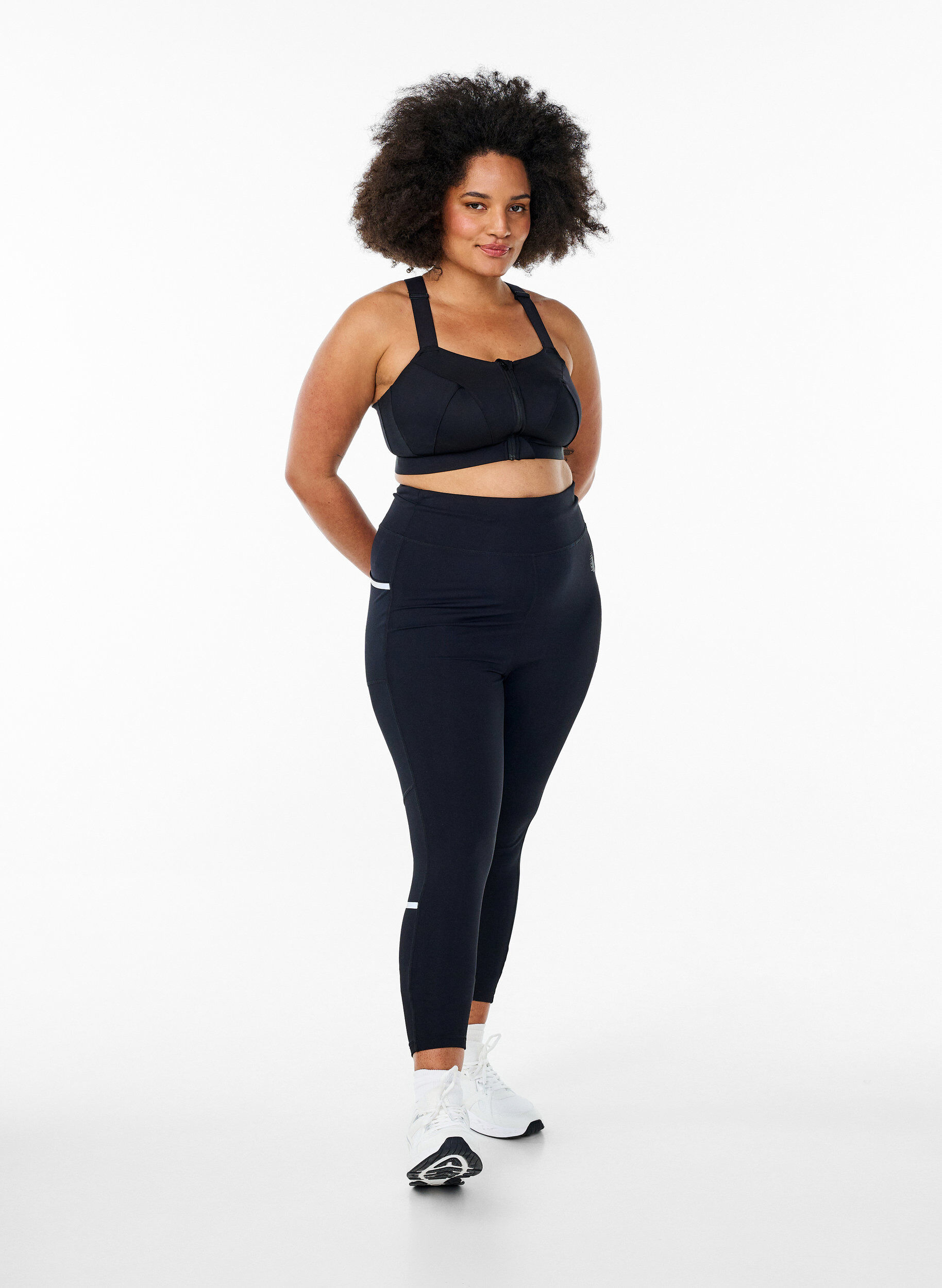 ZizziLauftights mit leichter Kompression und seitlichen Taschen, Schwarz, Model image number 1