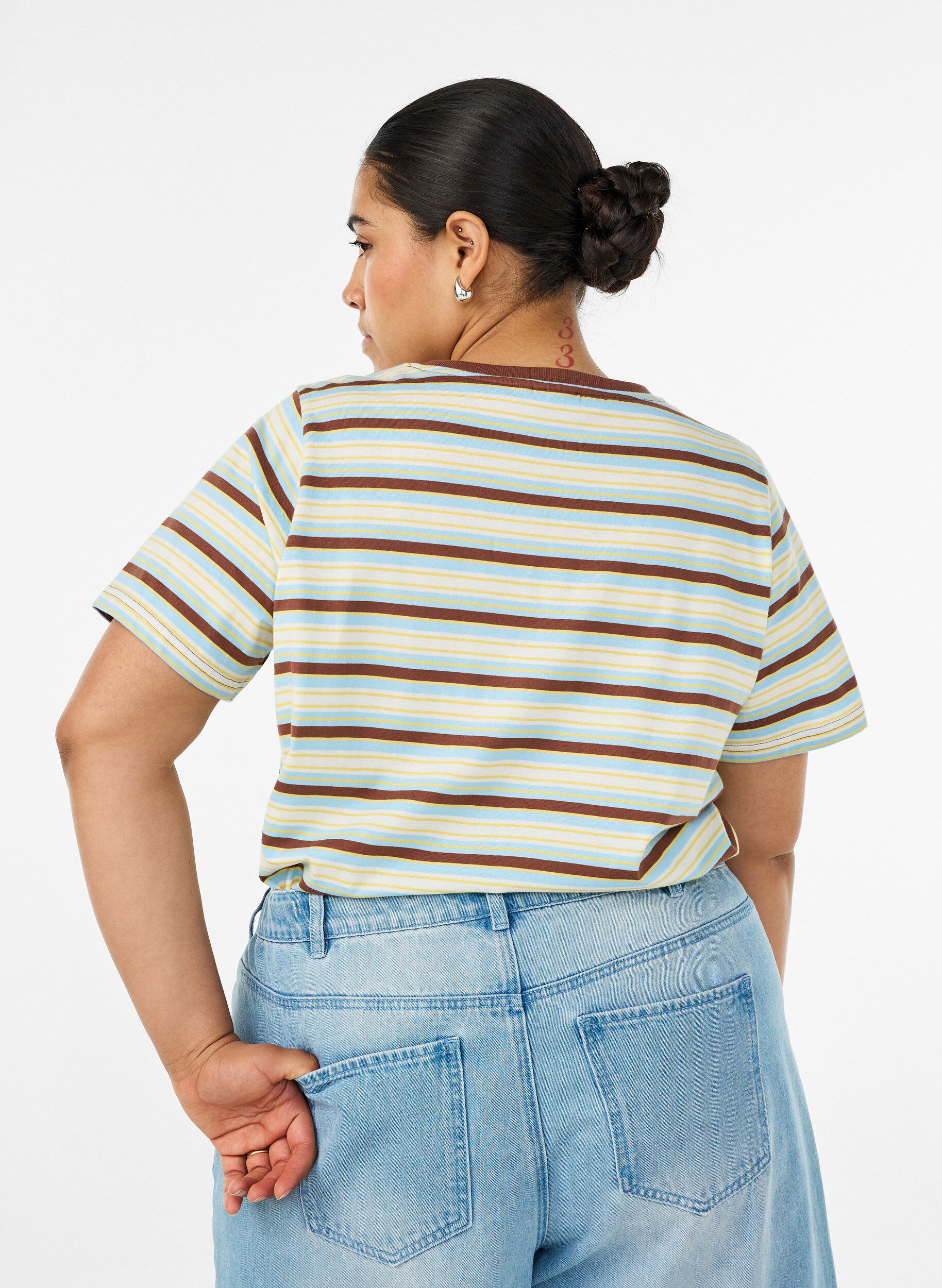 ZizziGestreiftes T-Shirt aus Bio-Baumwolle, Braun, Model image number 2
