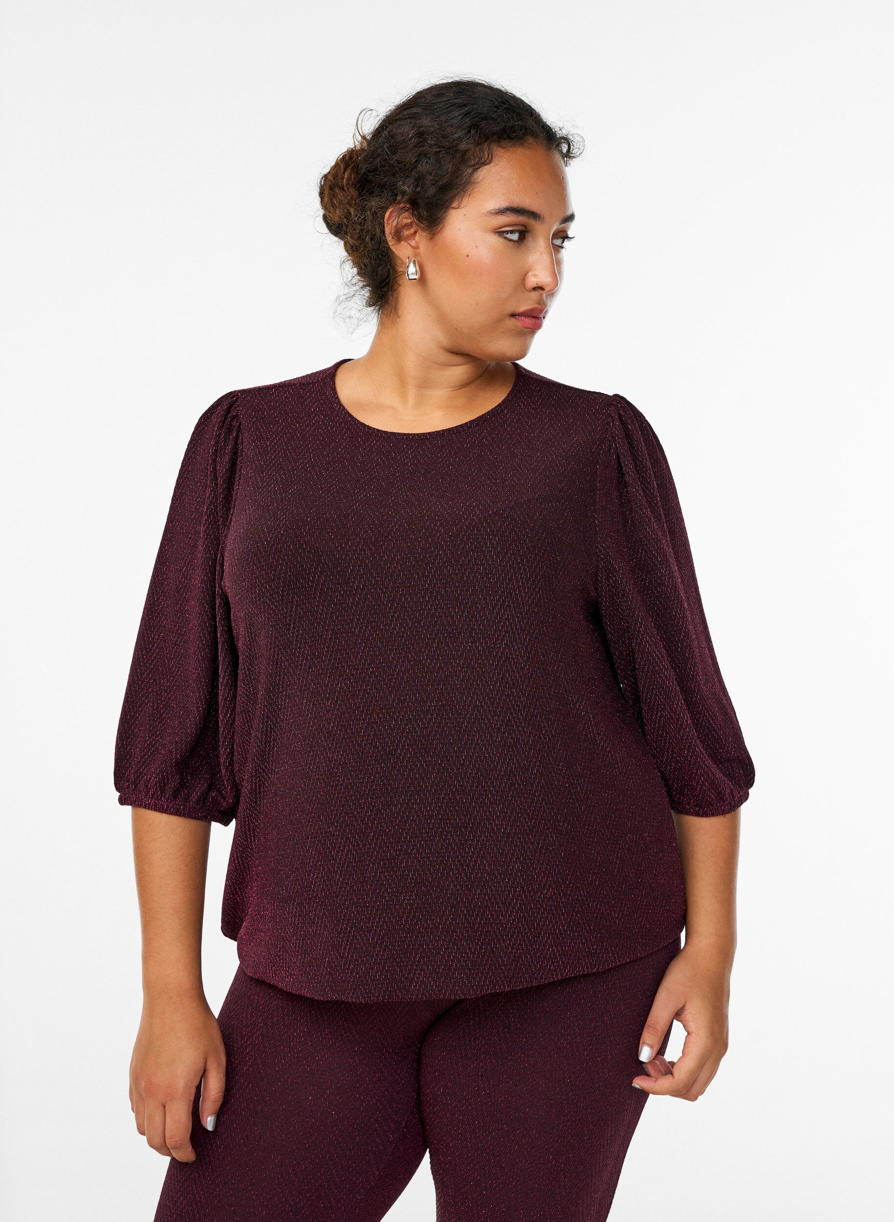 Bluse mit Glitzermuster und 3/4-&Auml;rmeln, Dunkles Bordeaux, Model
