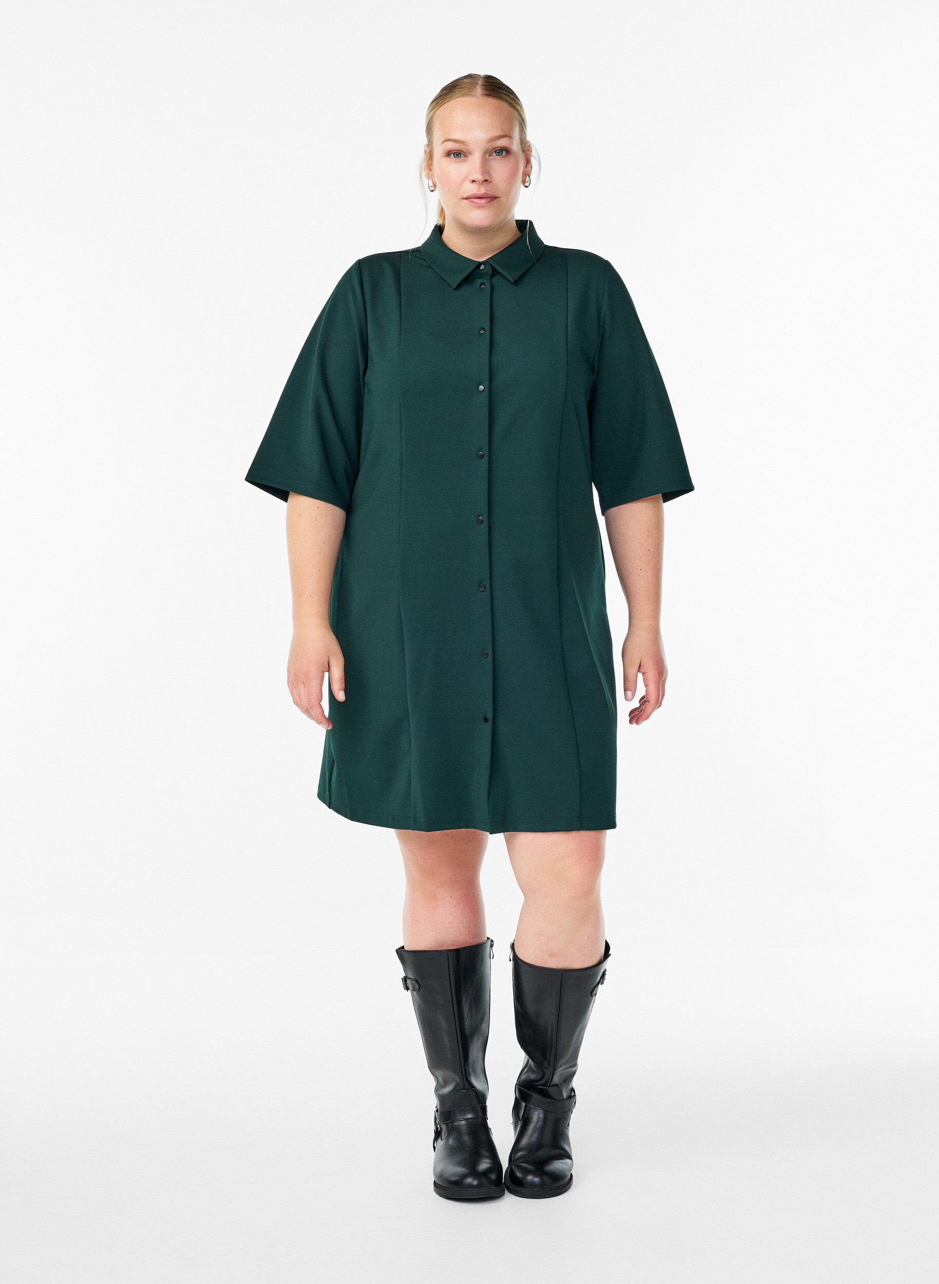 ZizziKurzes Hemdblusenkleid aus Baumwolle mit 3/4-&Auml;rmeln, Gr&uuml;n, Model image number 1