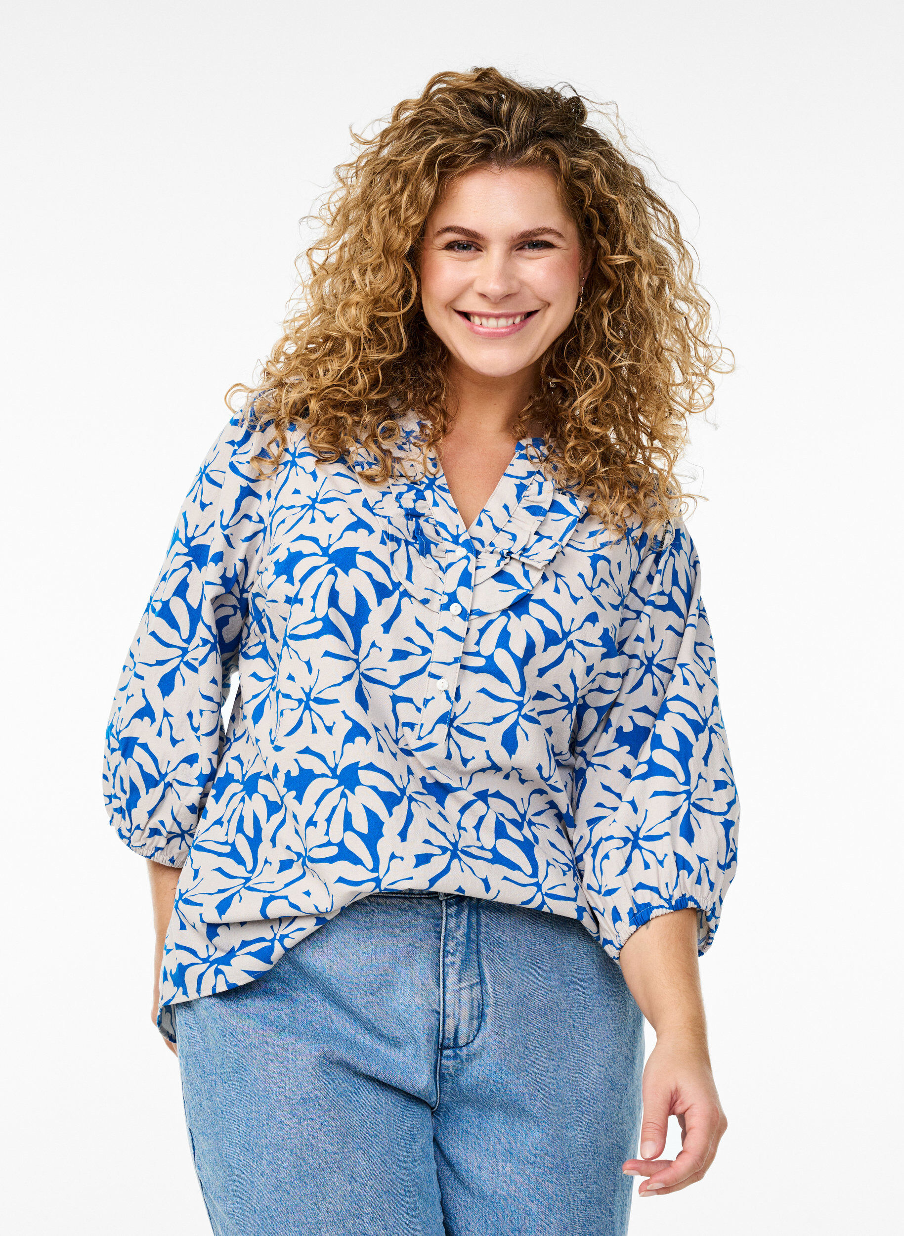 ZizziBaumwollbluse mit 3/4-&Auml;rmeln und Blumenmuster, Blau, Model image number 0