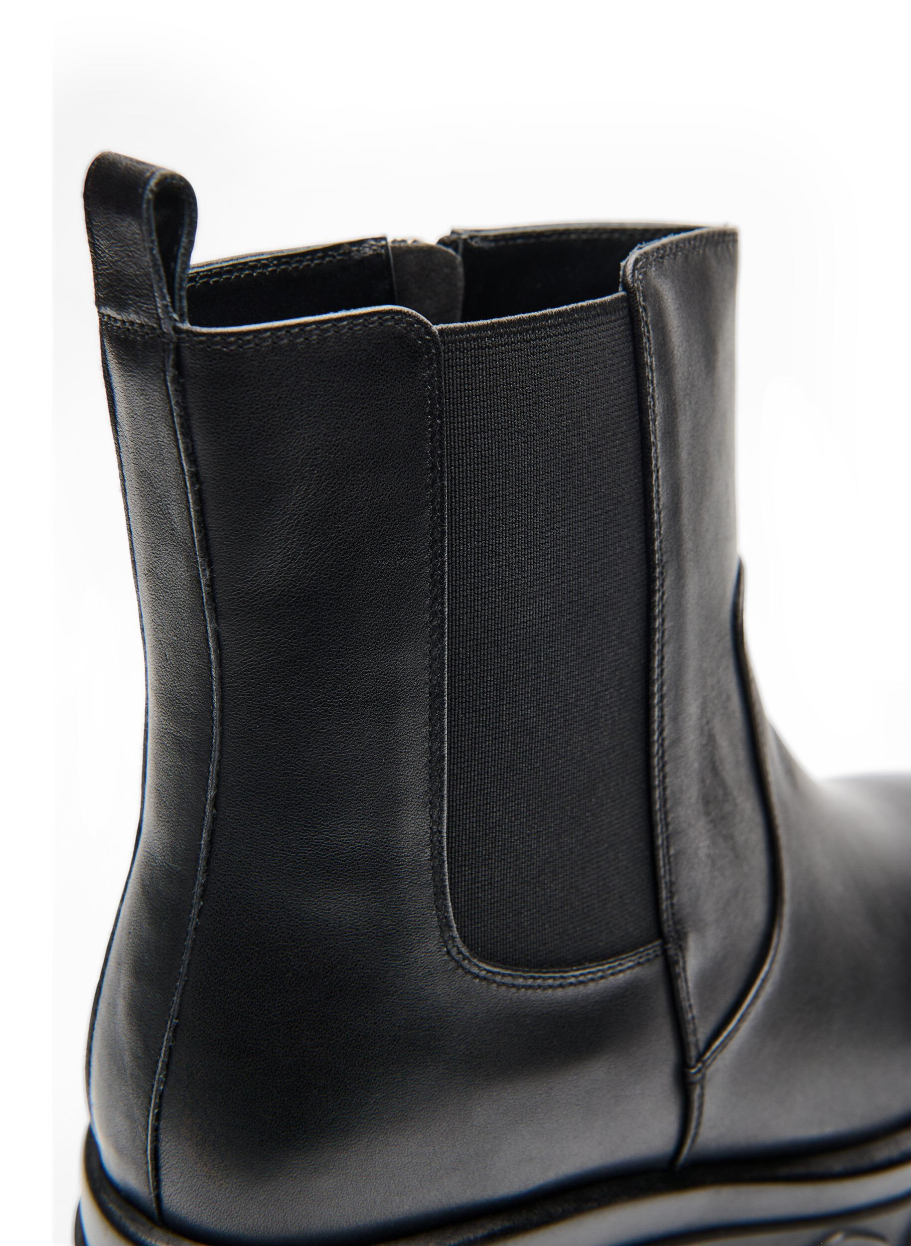 ZizziExtra-Weite - Chelsea Boots aus robustem Leder und Rei&szlig;verschluss, Schwarz, Packshot image number 3