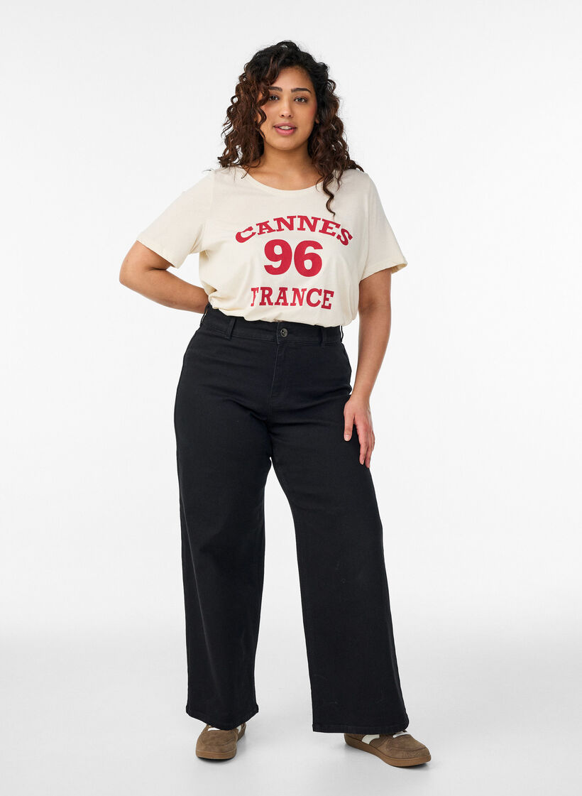 T-Shirt mit Print, Vanille, Model image number 1