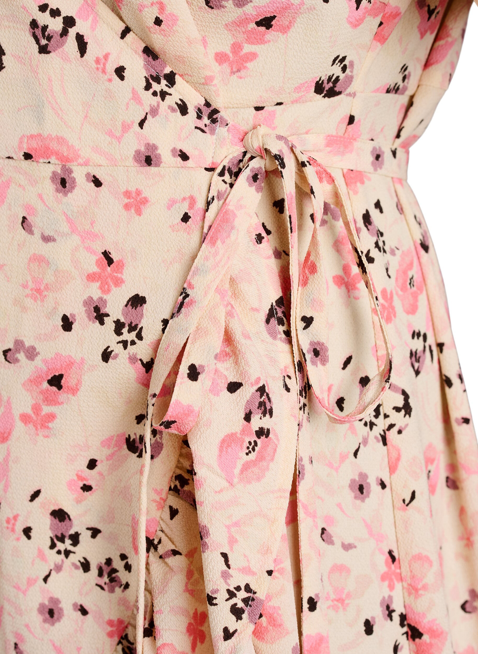 ZizziBlumiges Wickelkleid mit kurzen &Auml;rmeln, Rot, Packshot image number 3