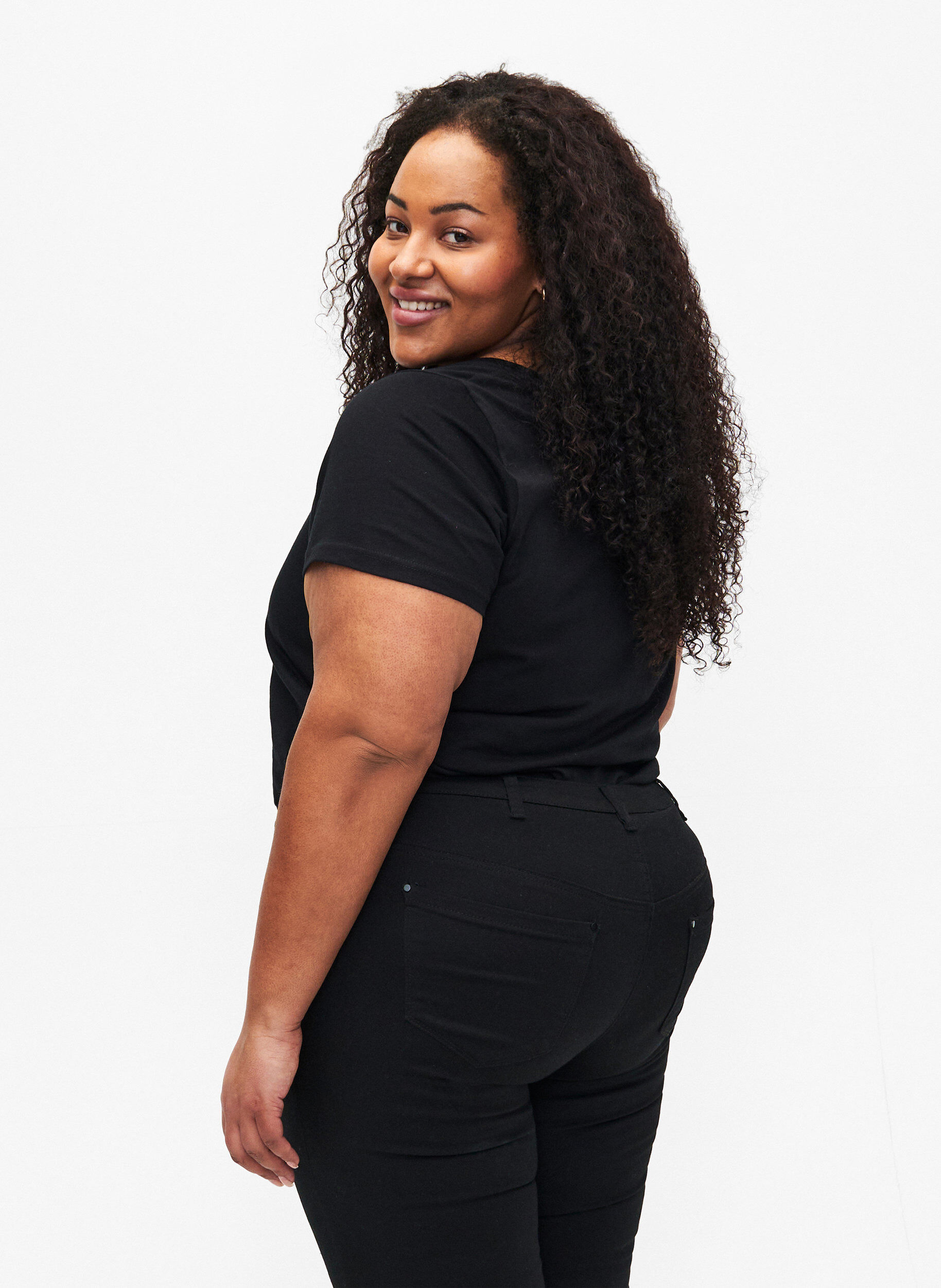 ZizziBaumwoll-T-Shirt mit Motiv, Black w. Flower, Model image number 1