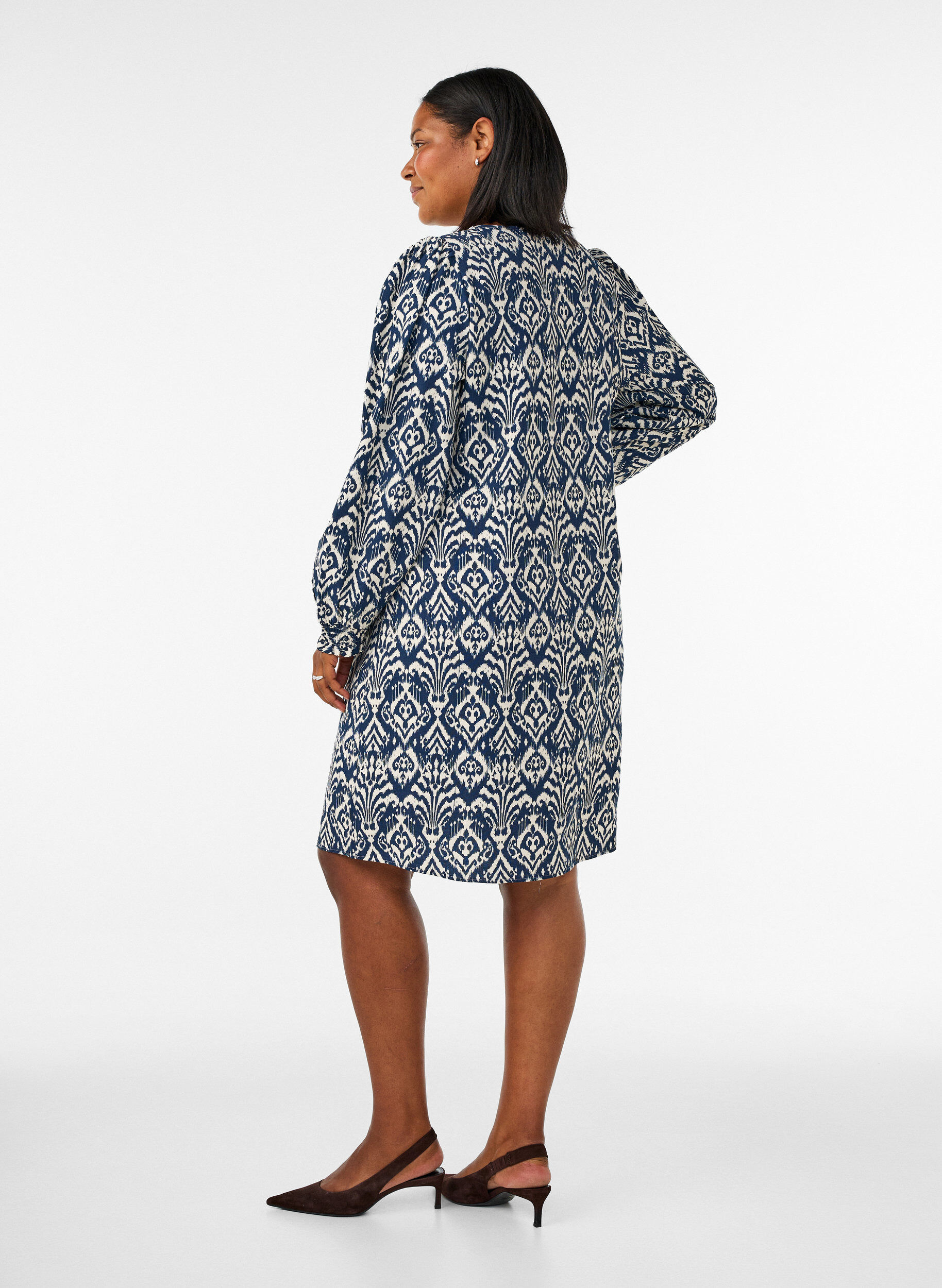 ZizziGemustertes Kleid aus Viskose mit langen &Auml;rmeln, Blau, Model image number 2