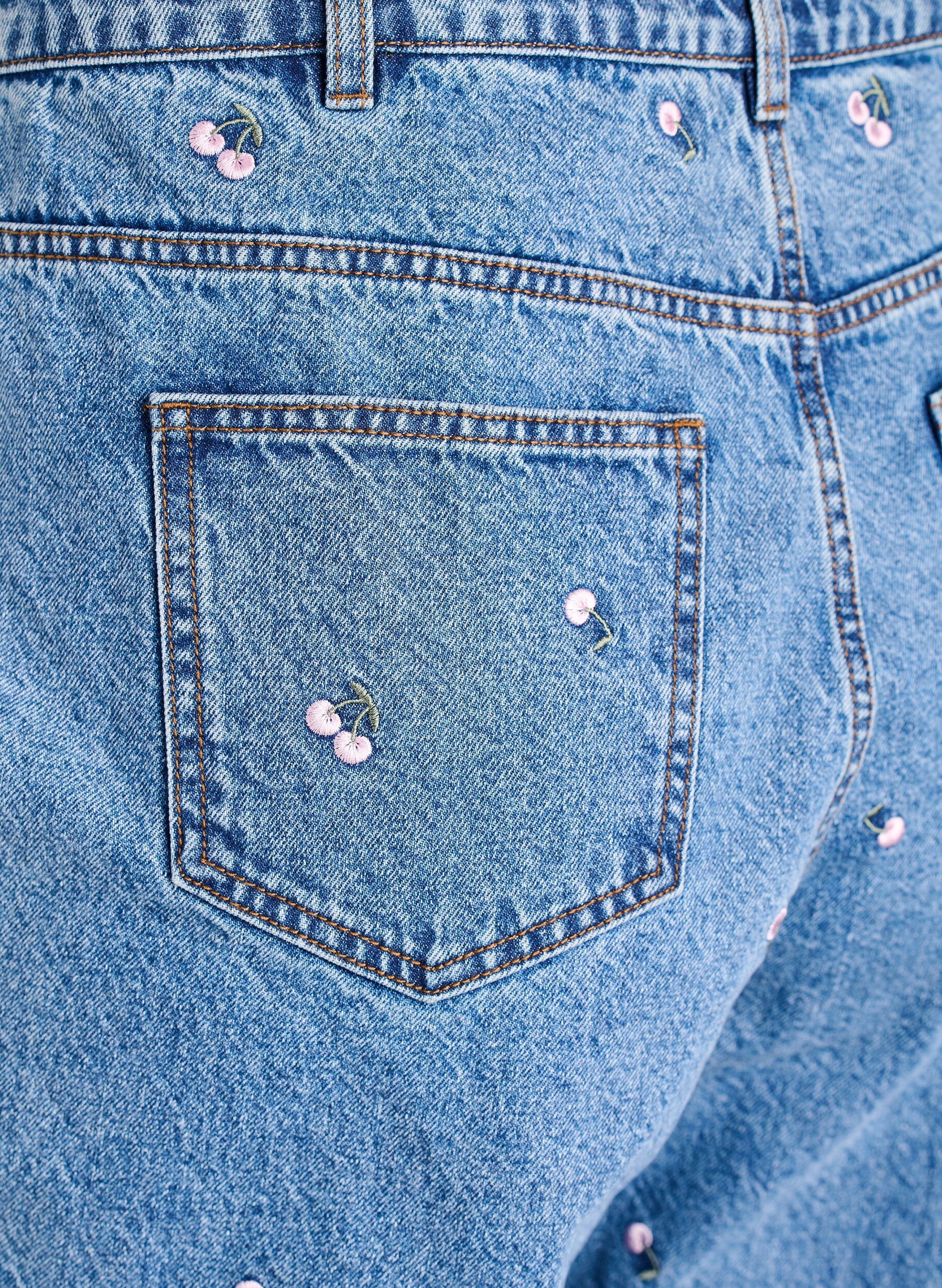 ZizziMille Mom Fit Jeans mit Stickerei, Blau, Packshot image number 3