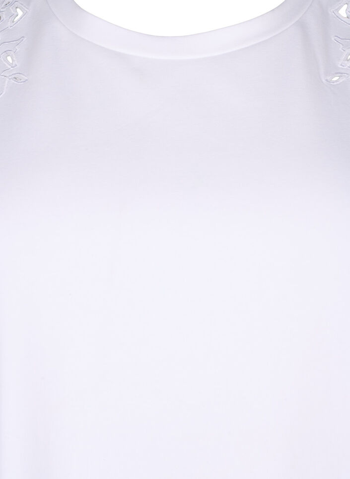 T-Shirt aus Bio-Baumwolle mit Stickereidetails, Bright White, Packshot image number 2