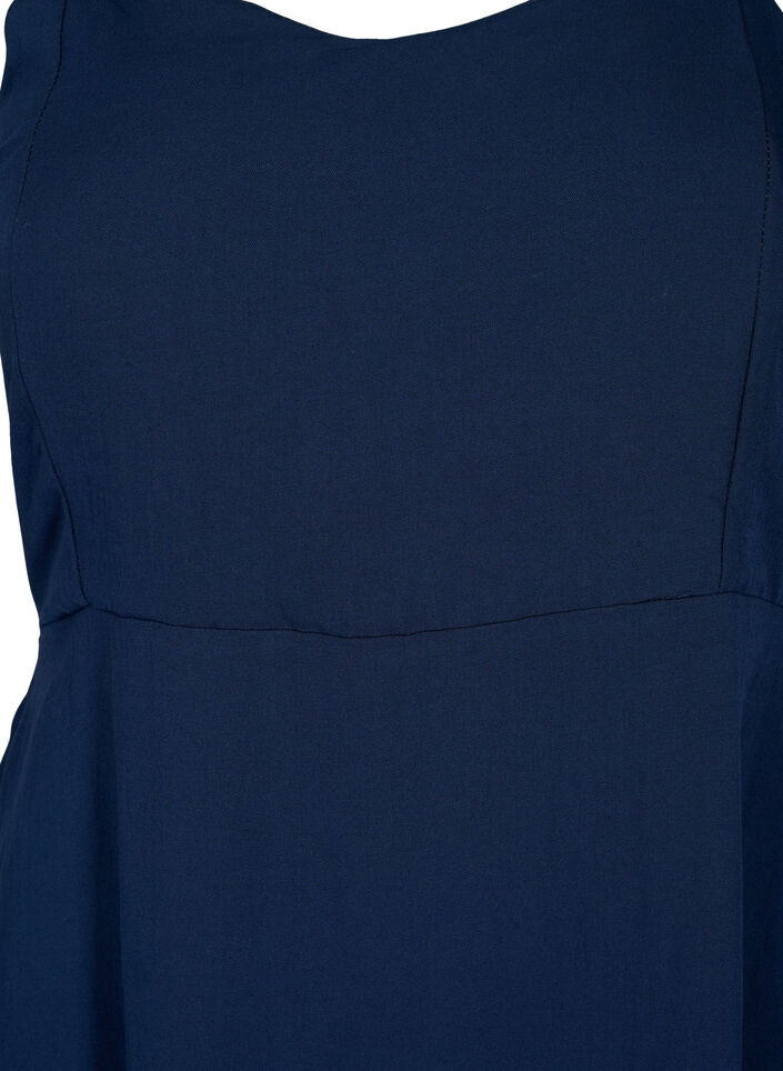 Einfarbiges Tr&auml;gerkleid aus Viskose mit Smok, Navy Blazer, Packshot image number 2