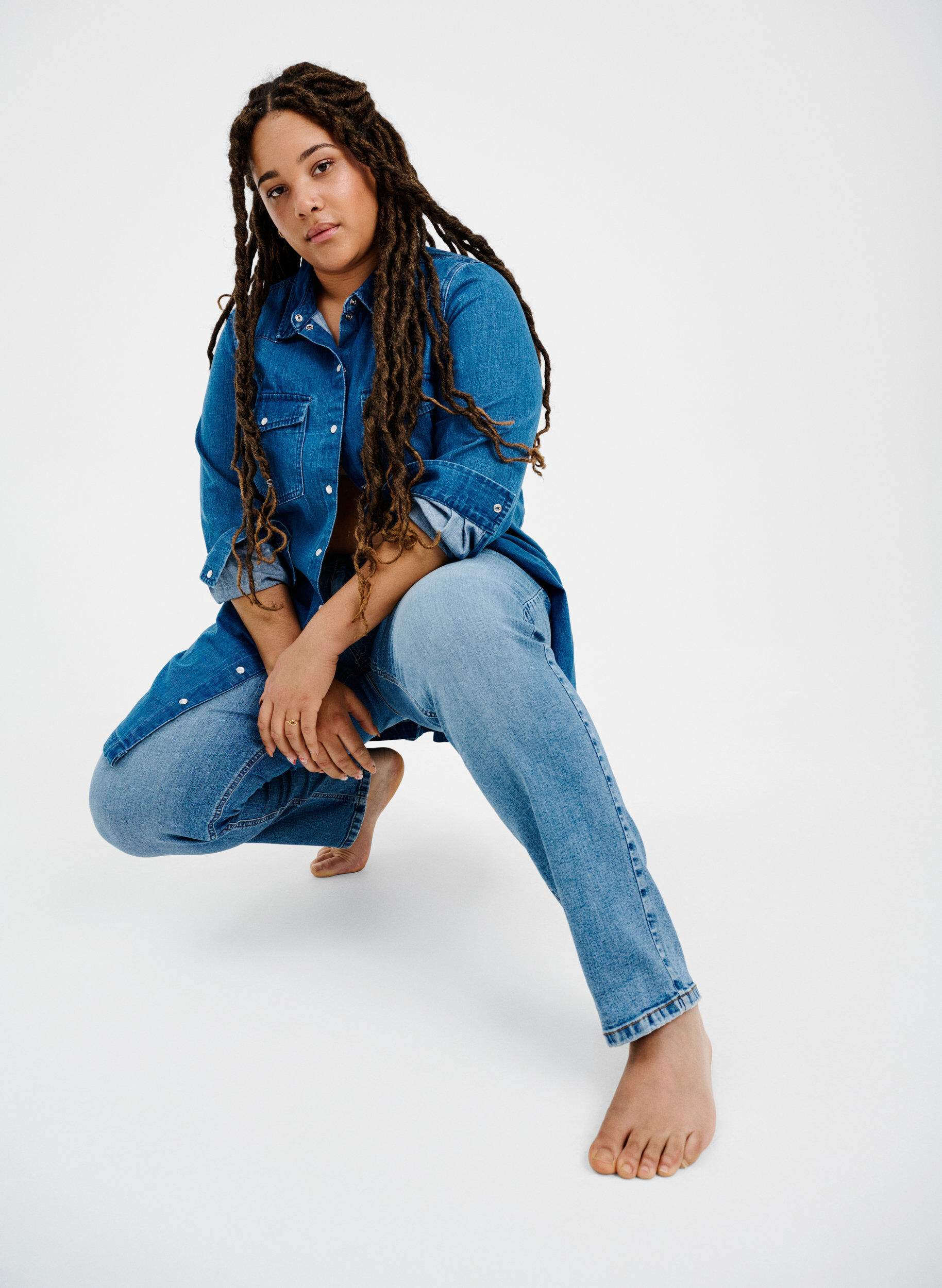 ZizziTwo-Tone Mille Mom Fit Jeans, Lt. B. Comb, Image image number 1