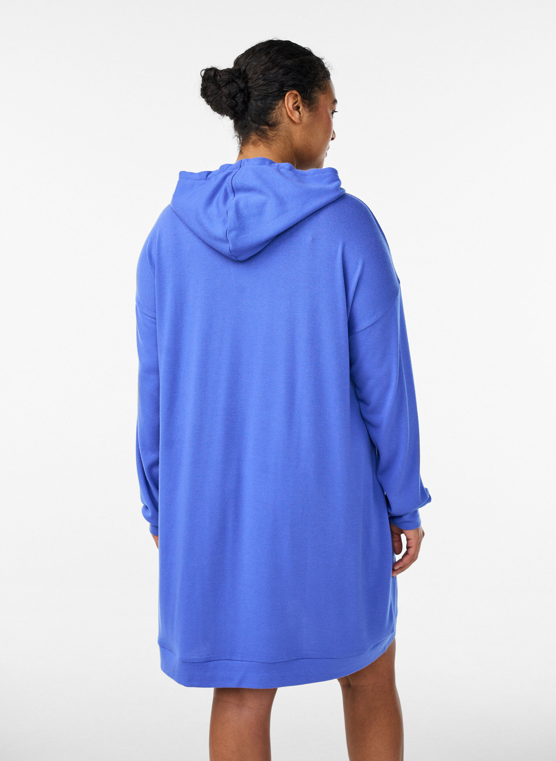 ZizziKurzes Hoodie-Kleid mit K&auml;ngurutasche, Blau, Model image number 2