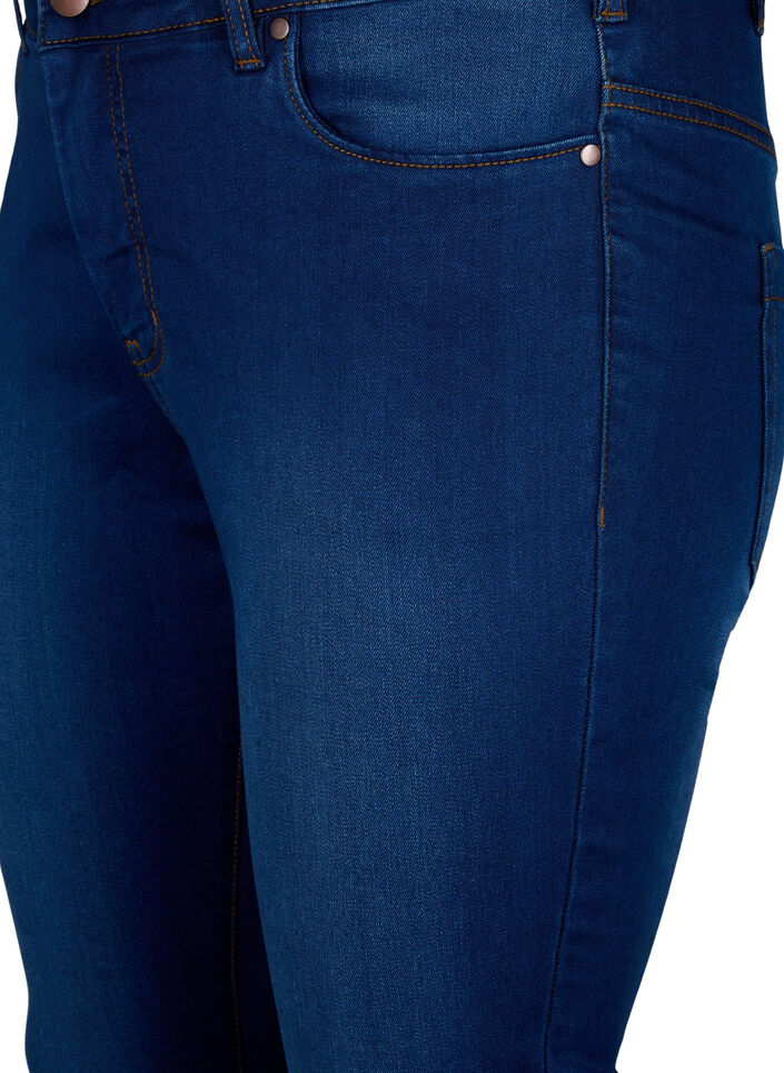 Viona Jeans mit normaler Taille, Blau, Packshot image number 2