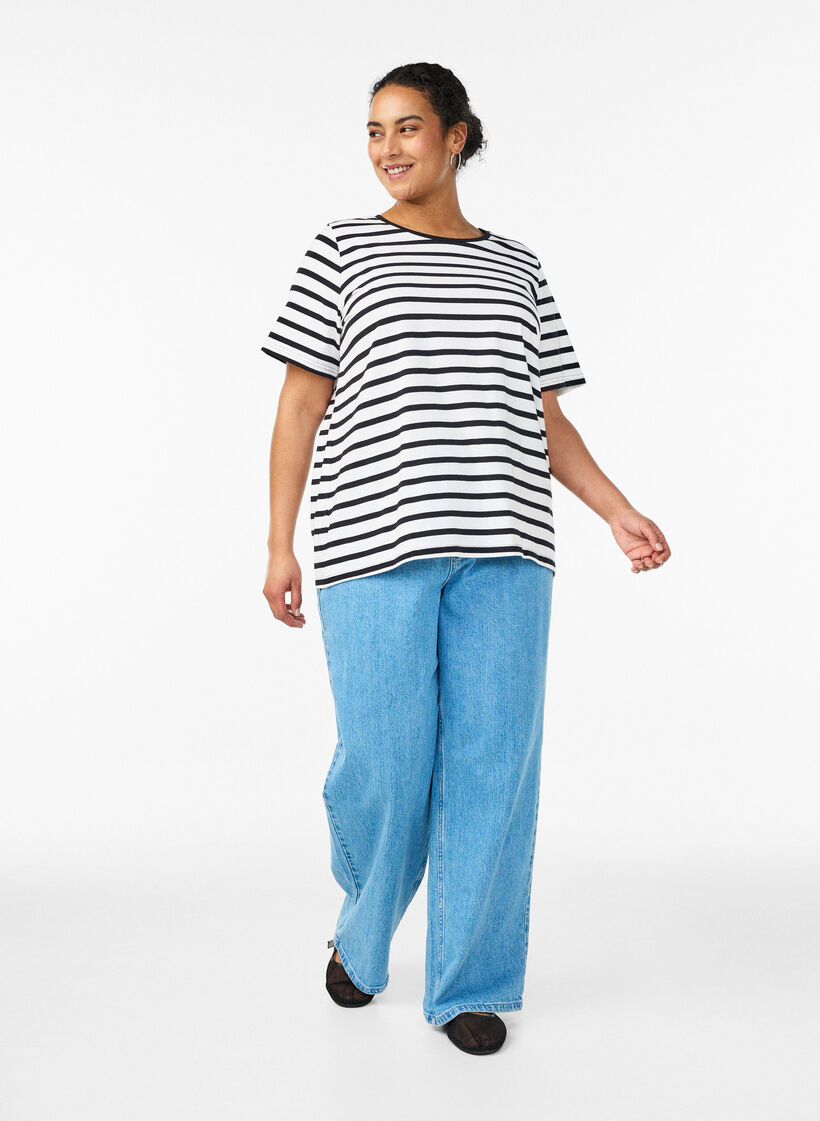 Gestreiftes T-Shirt aus Bio-Baumwolle, Wei&szlig;, Model image number 1