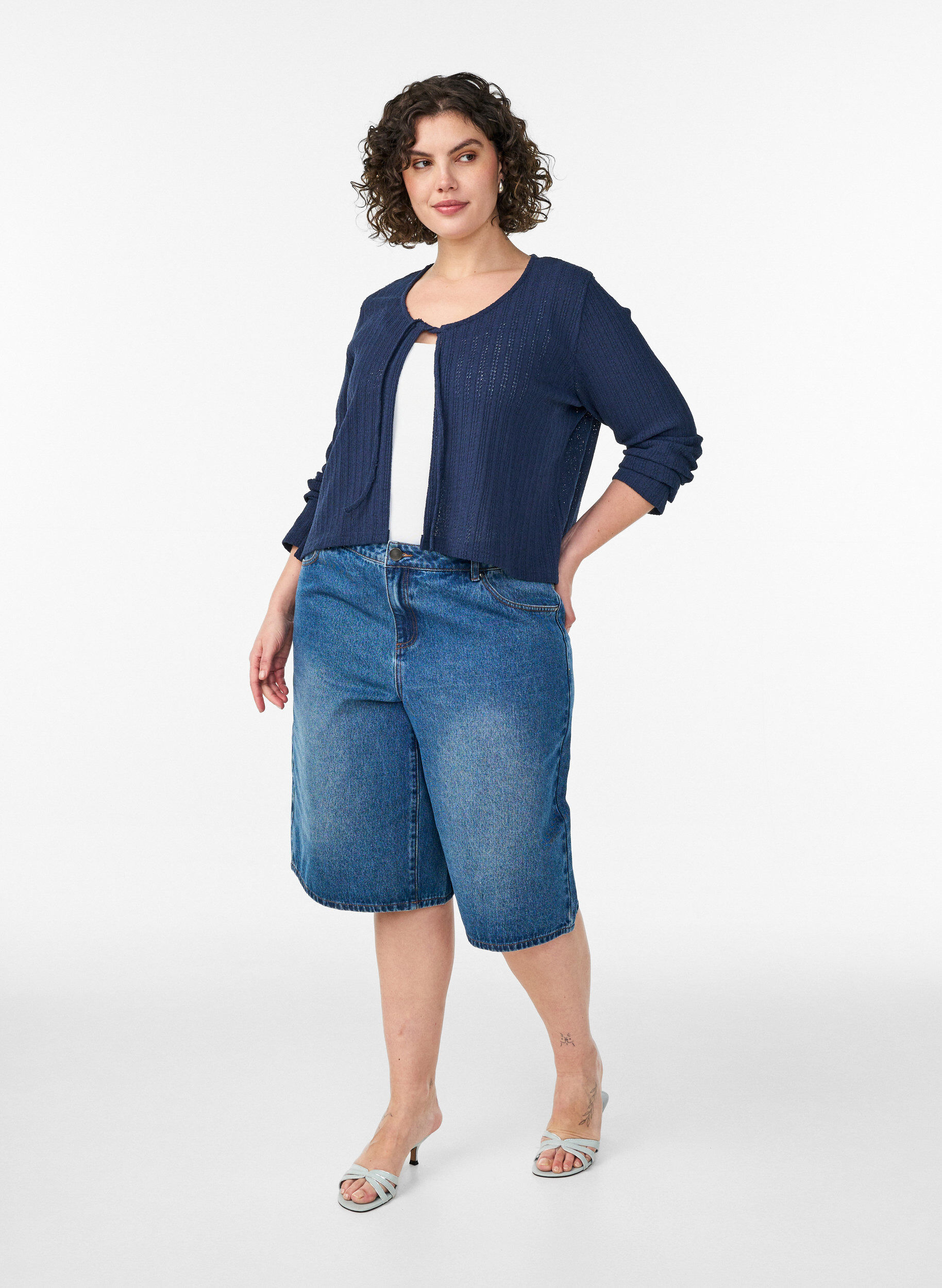 ZizziStrickjacke aus Jersey mit Struktur und Bindedetail vorne, Blau, Model image number 1