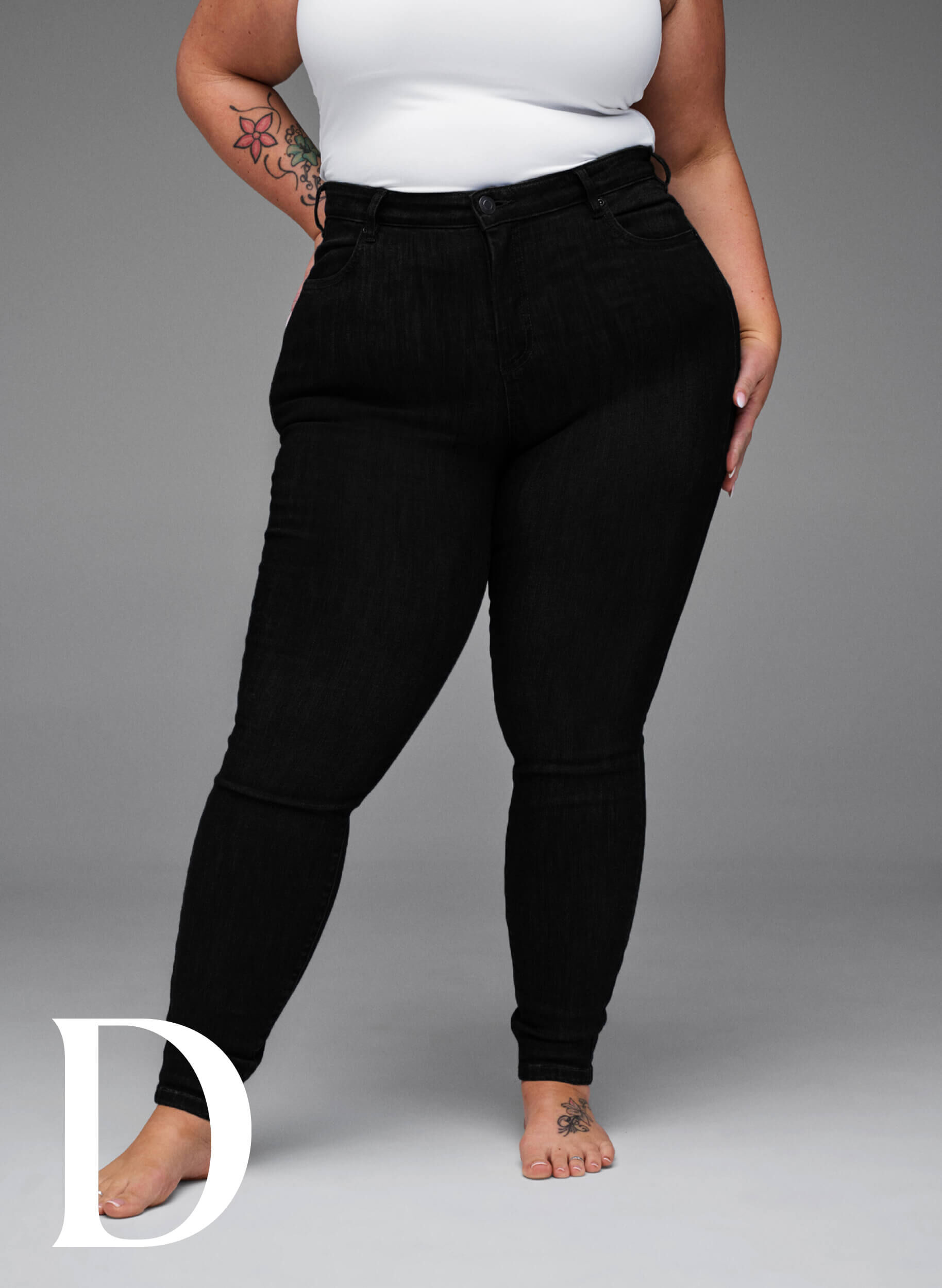 ZizziSuper Slim-Fit-Jeans mit hoher Taille, Black, Model image number 8