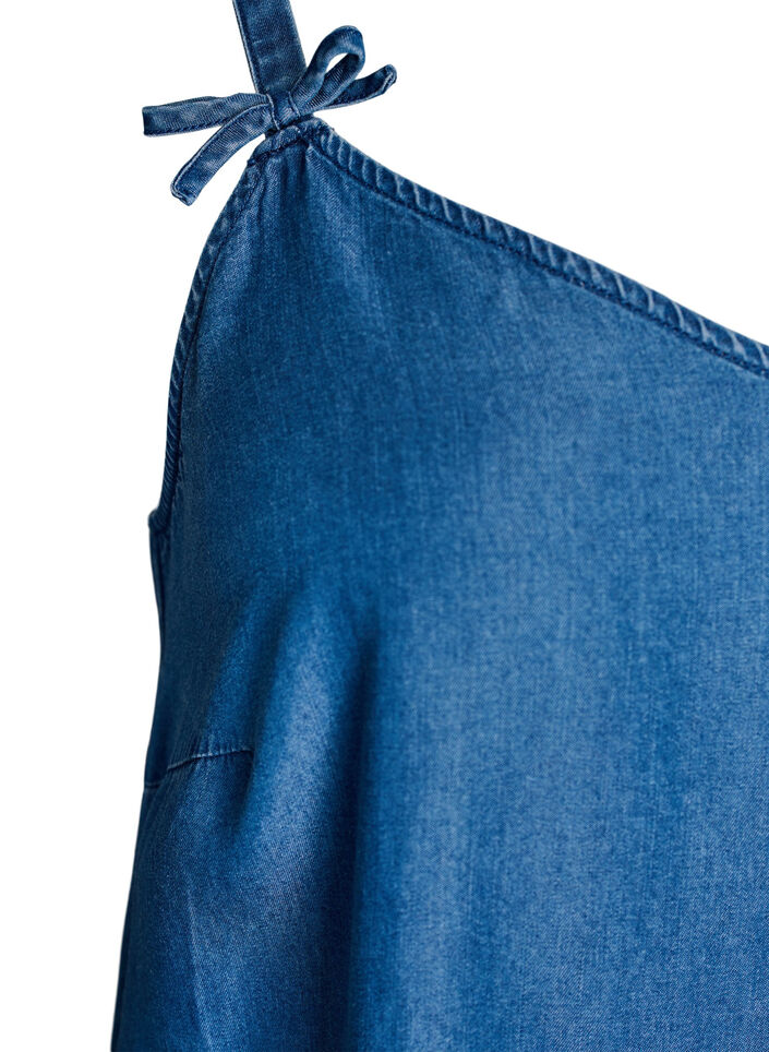 Knielanges Tr&auml;gerkleid aus TENCEL&trade; Lyocell in Denim-Optik, Blau, Packshot