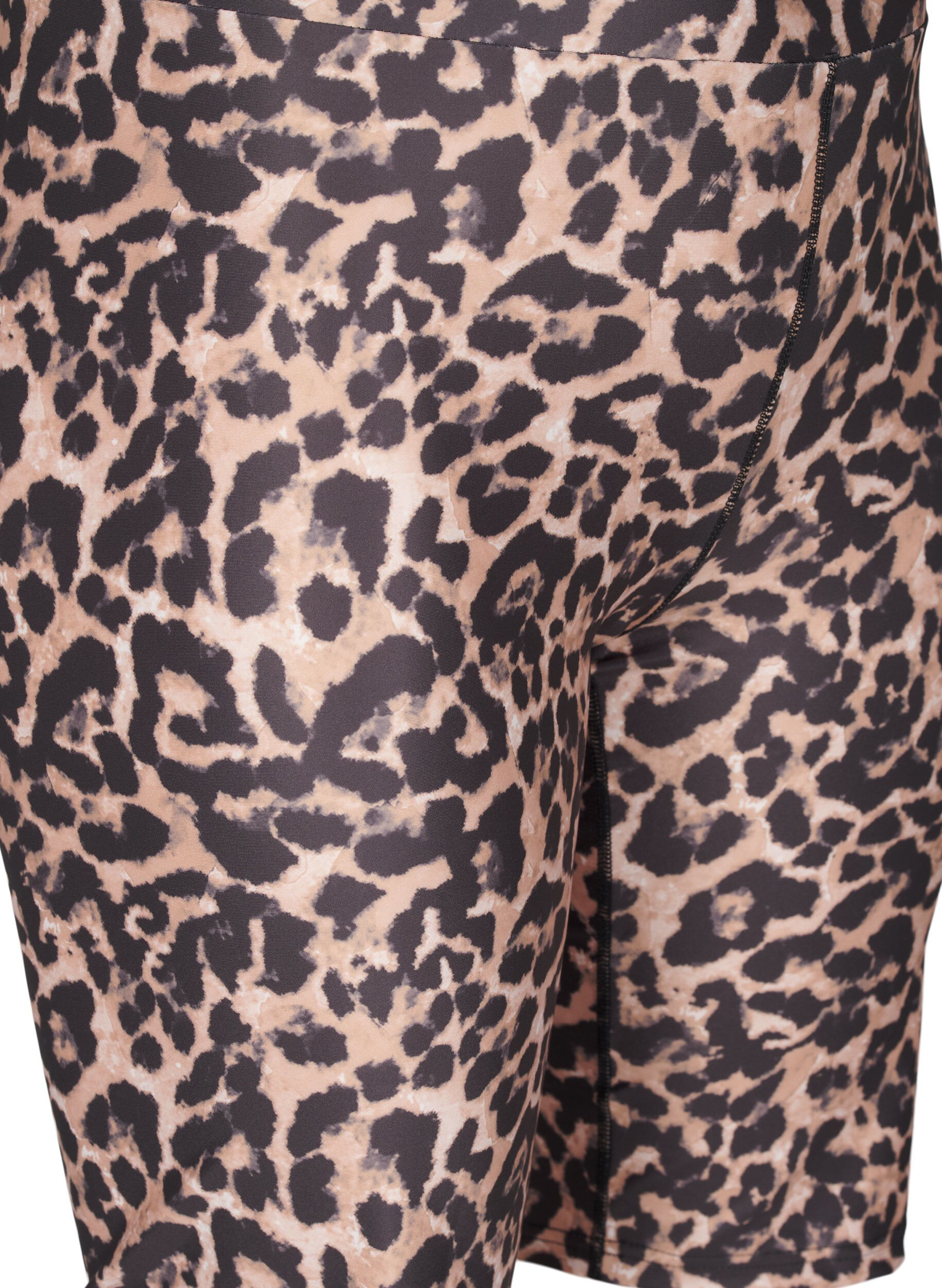 ZizziEnge Shorts mit seitlichen Taschen, Braun, Packshot image number 2