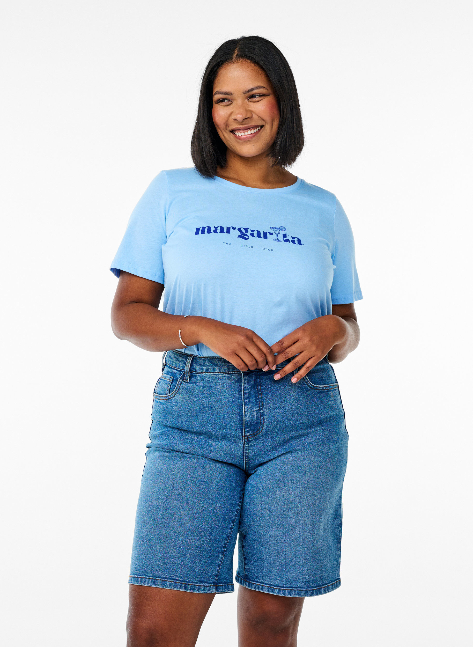 ZizziLocker sitzende Jeansshorts mit hoher Taille, Blau, Model image number 0