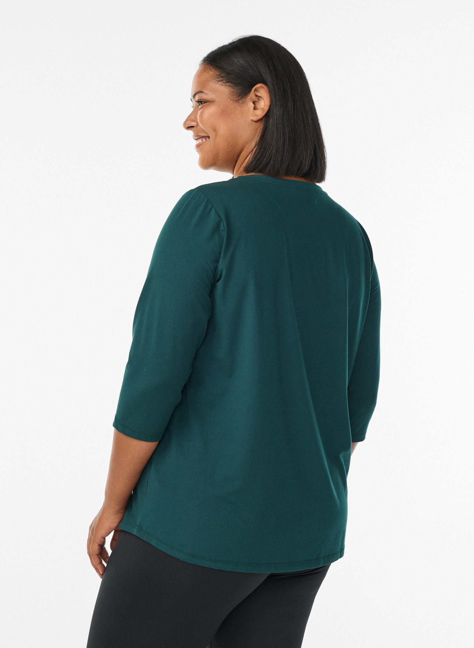 ZizziTrainingsshirt mit 3/4-&Auml;rmeln, Gr&uuml;n, Model image number 2