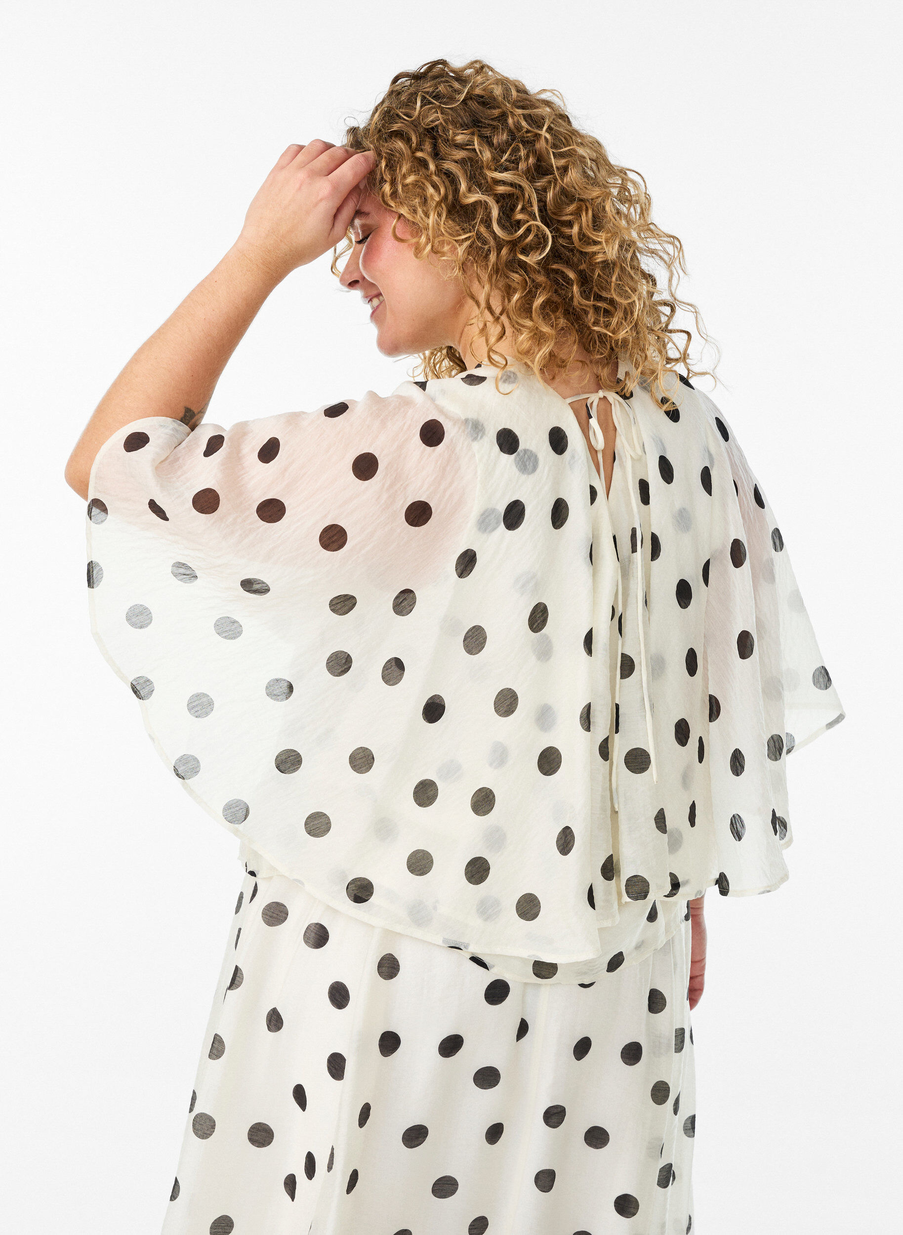 ZizziTop im Lagenlook mit Polka-Dot-Muster, Vanille, Model image number 2