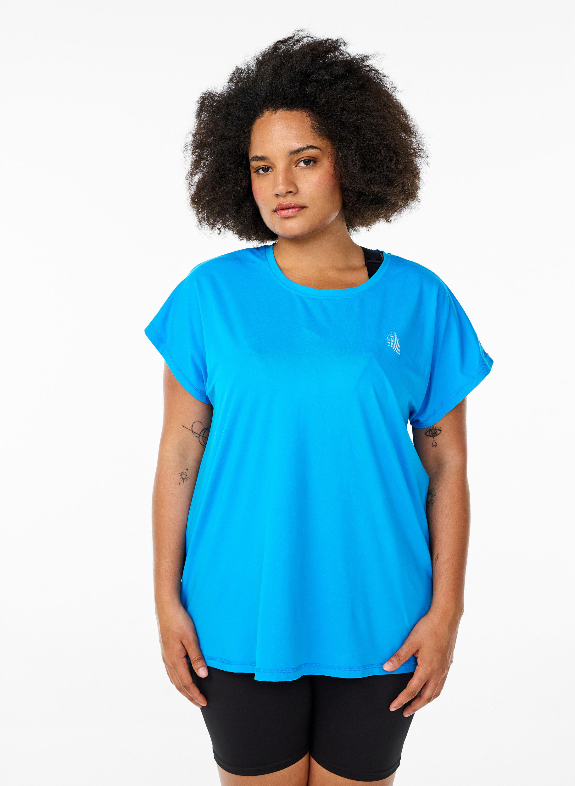 Einfarbiges Trainings-T-Shirt, Blau, Model