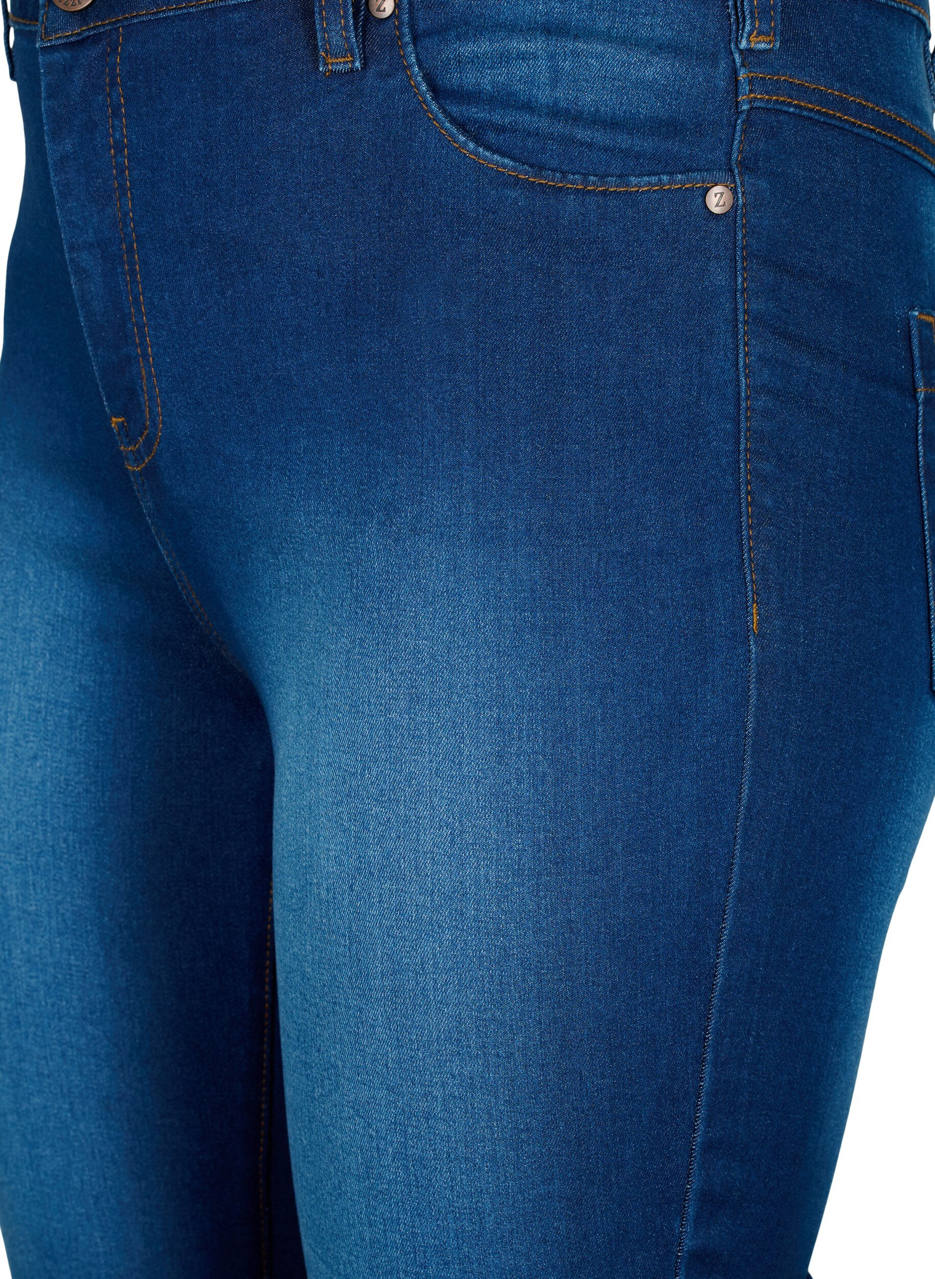 ZizziHoch taillierte Amy Capri Jeans mit Super Slim Fit, Blau, Packshot image number 2