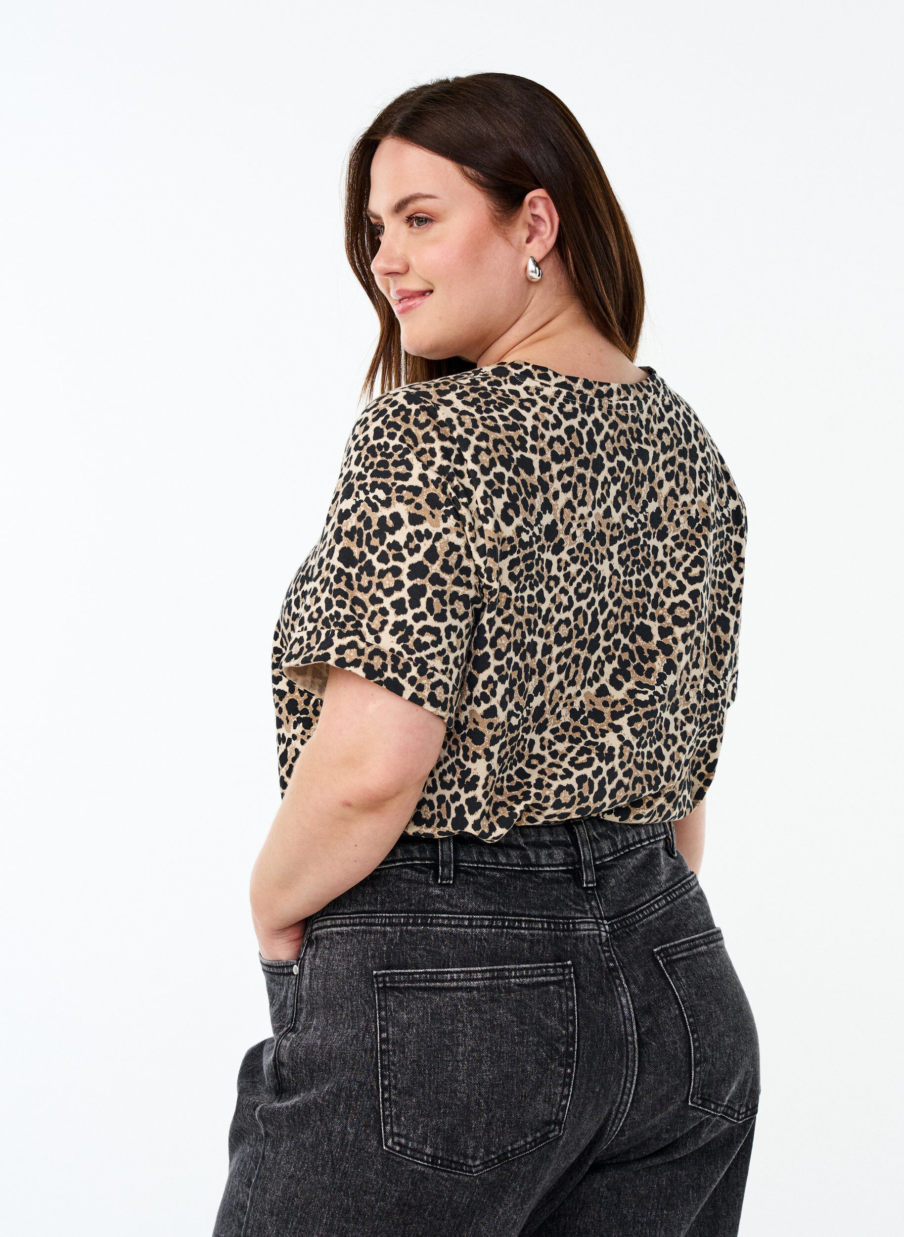 ZizziT-Shirt mit Rundhalsausschnitt und Allover-Print, Braun, Model image number 2