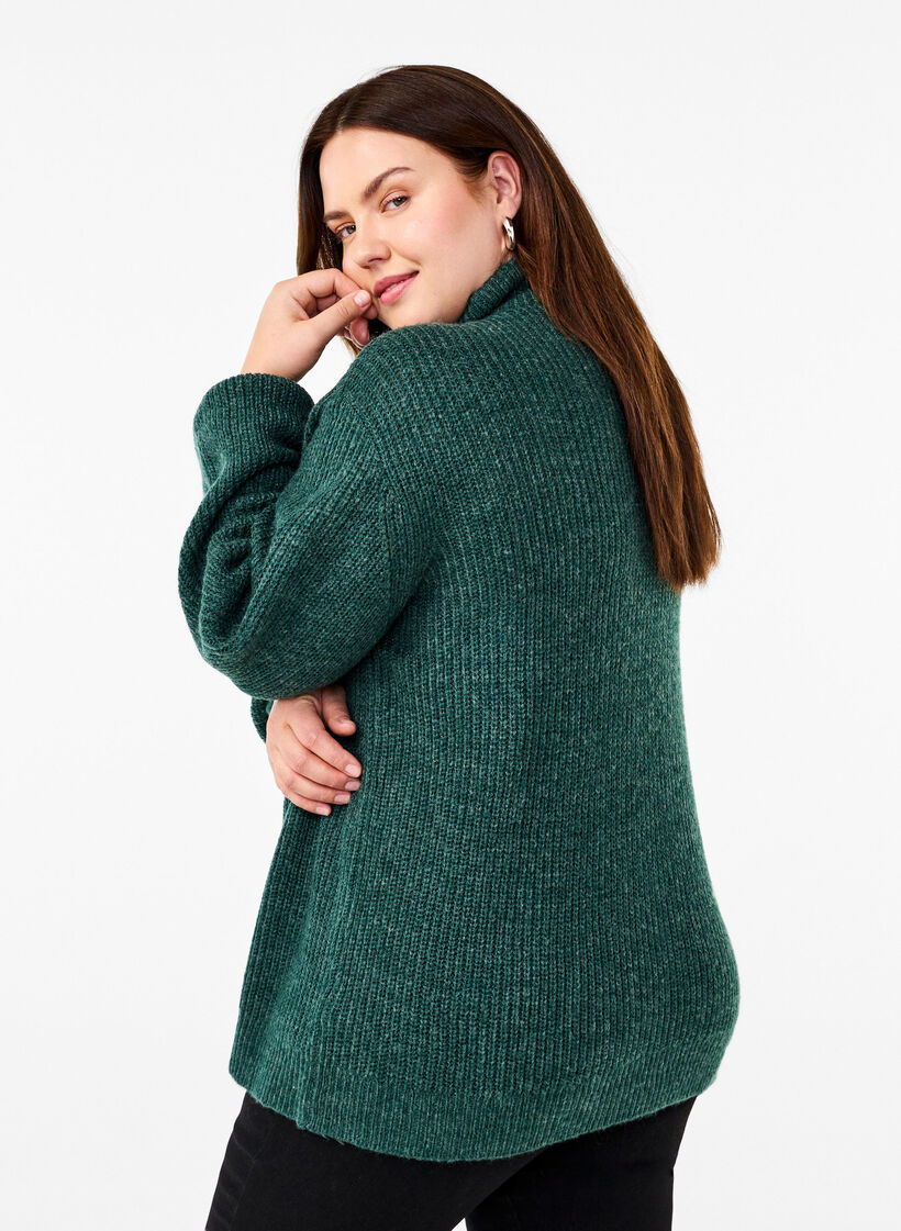 Strickpullover mit hohem Kragen und Rei&szlig;verschluss, Gr&uuml;n, Model image number 2