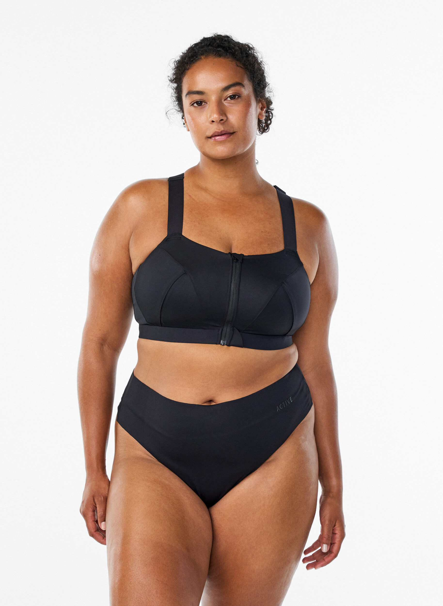 Zizzi2er-Pack unsichtbare G-String Trainingsslips, Schwarz, Model image number 0