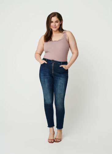 Cropped Nille Jeans mit coolen Fransensäumen, Blue denim, Model image number 0