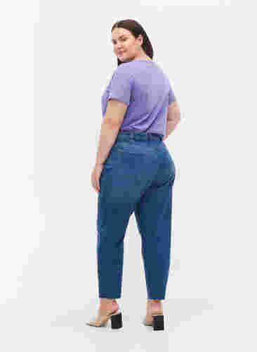 Cropped Mille Mom Fit Jeans, Blue Denim 5, Model image number 1