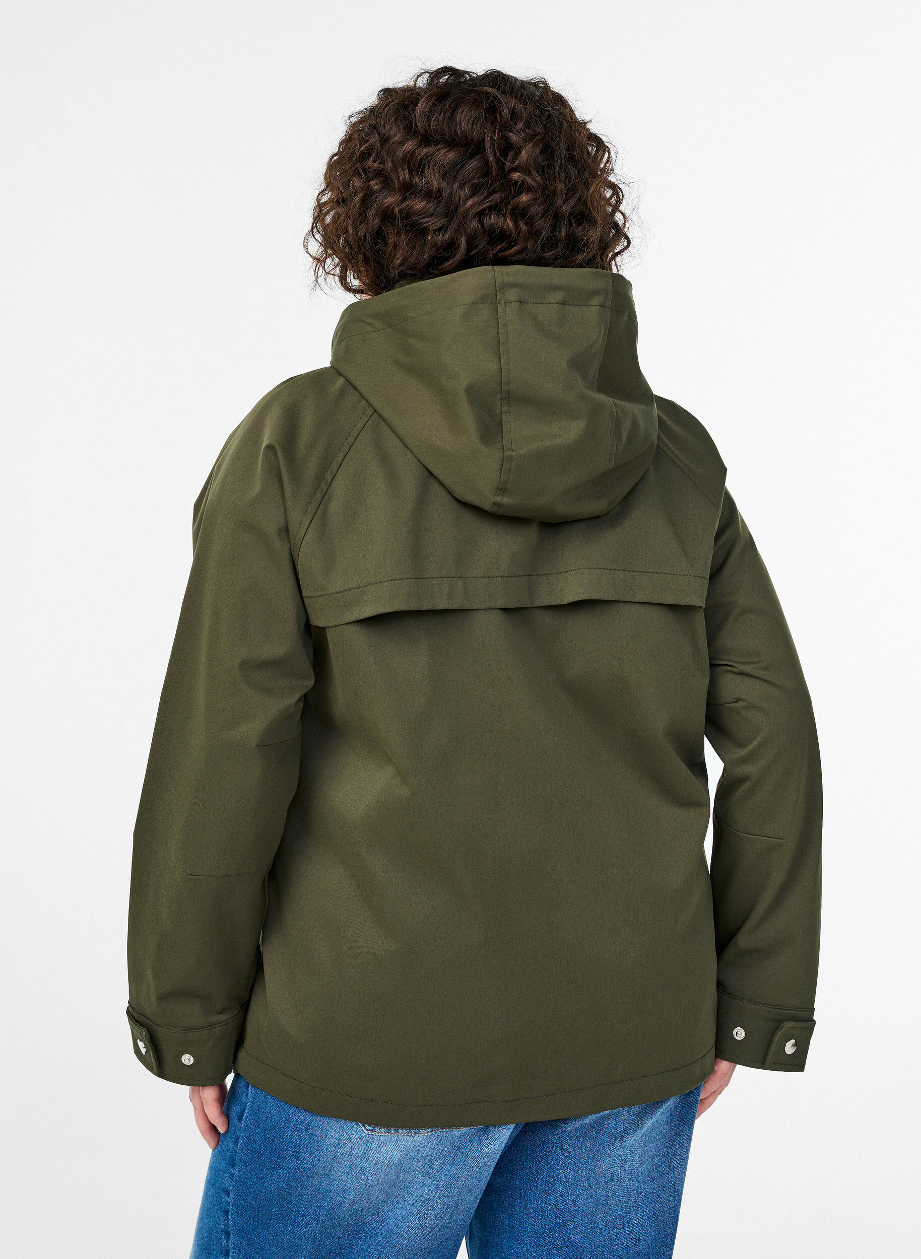 ZizziKurze Fr&uuml;hlingsjacke mit abnehmbarer Kapuze, Gr&uuml;n, Model image number 2