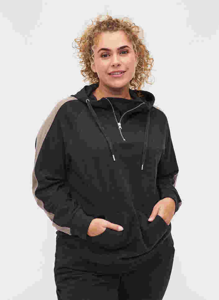 Sweatshirt mit Reißverschluss und Kapuze, Black, Model