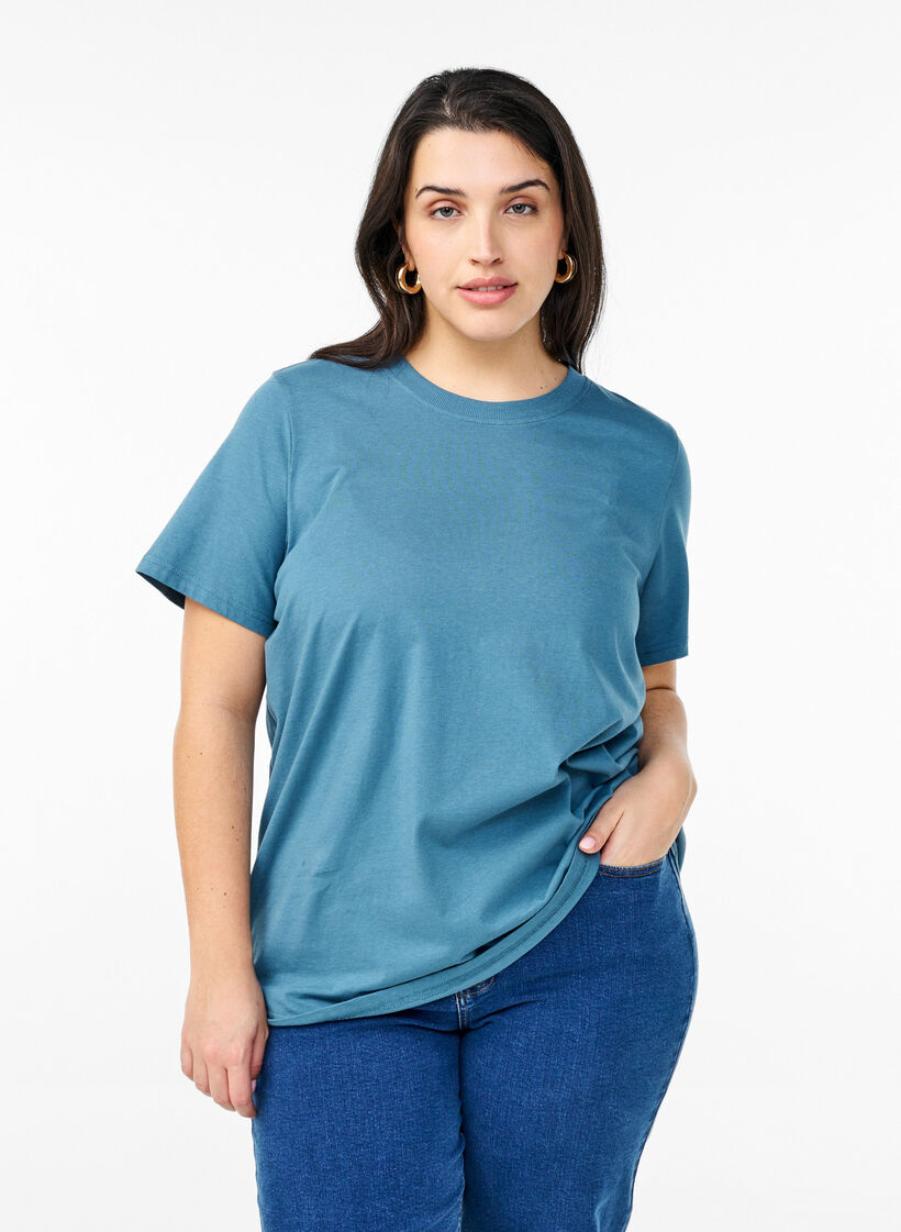 Basic-T-Shirt aus Baumwolle mit Rundhalsausschnitt, Grau, Model image number 0