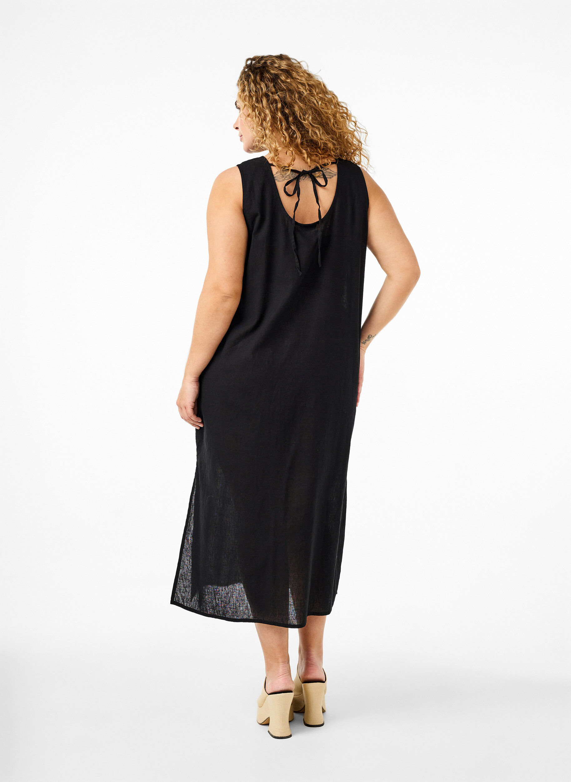 Zizzi&Auml;rmelloses Kleid aus Baumwollmischung mit Leinen, Black, Model image number 1