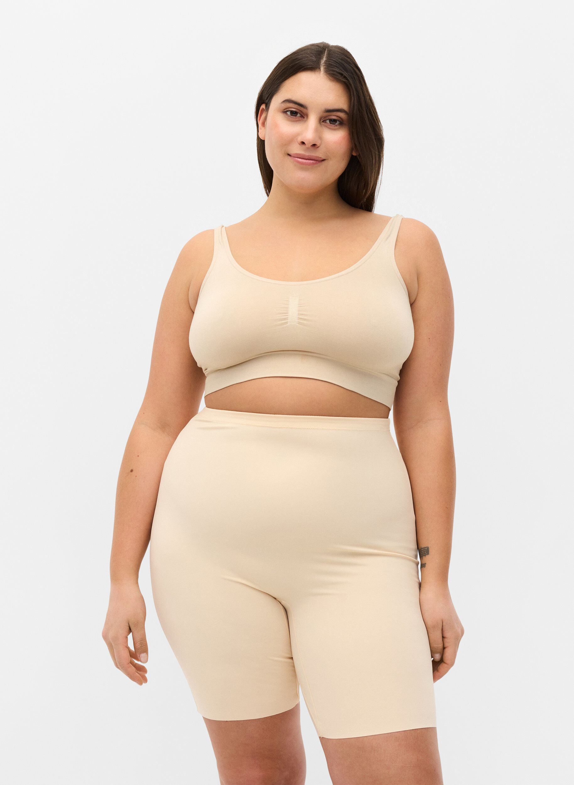 Light Shapewear Shorts mit hoher Taille, Beige, Model